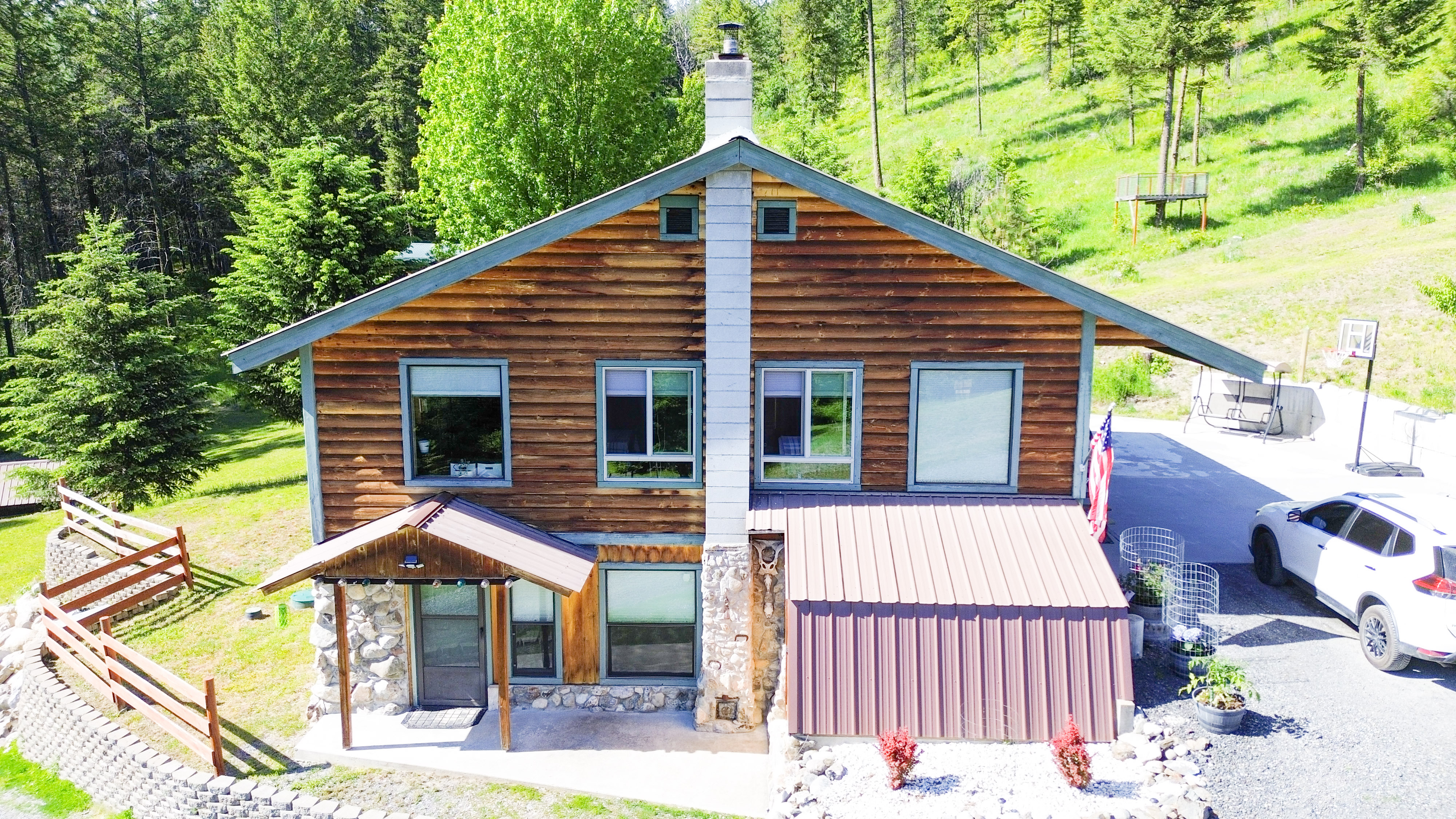 Colville, Washington, 99114, United States, 2 Bedrooms Bedrooms, ,2 BathroomsBathrooms,Residential,For Sale,1928739