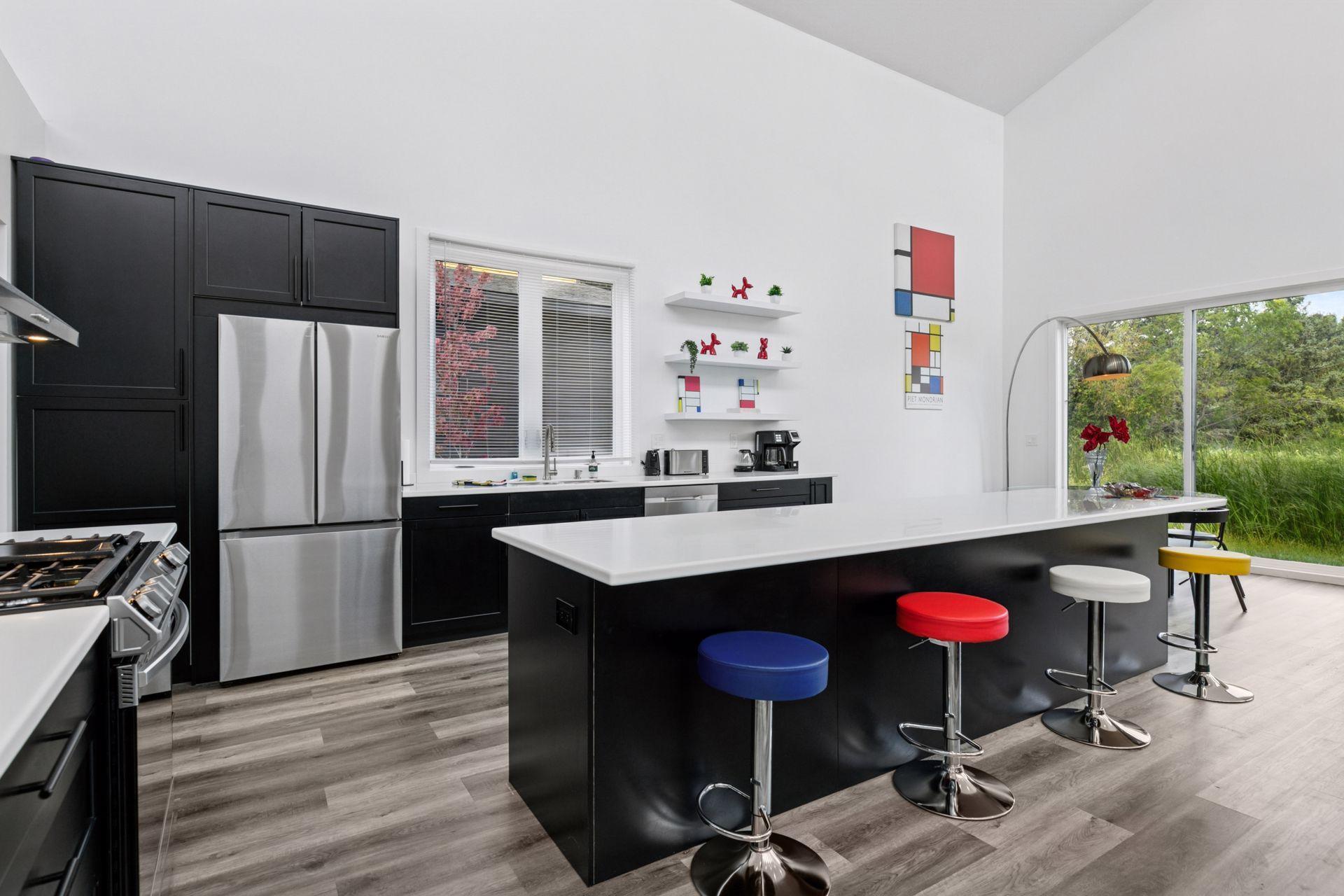 Wayzata, Minnesota, 55391, United States, 3 Bedrooms Bedrooms, ,4 BathroomsBathrooms,Residential,For Sale,1938784