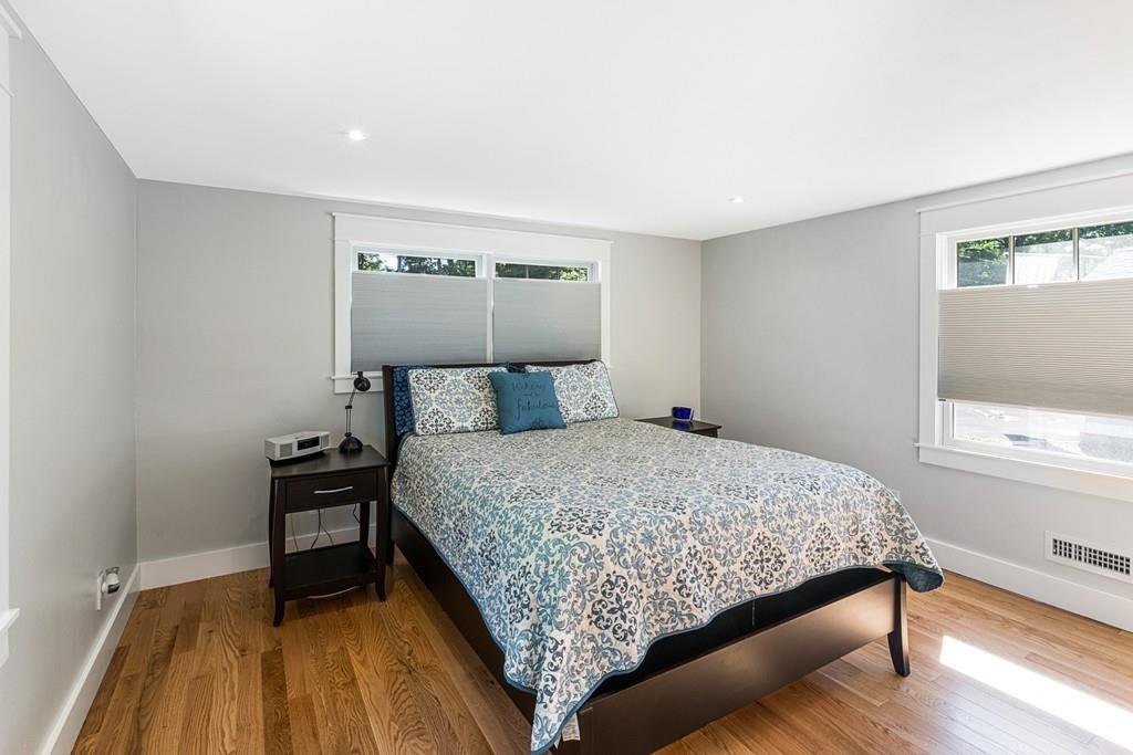 Hamilton, Massachusetts, 01982, United States, 2 Bedrooms Bedrooms, ,1 BathroomBathrooms,Residential,For Sale,1921936