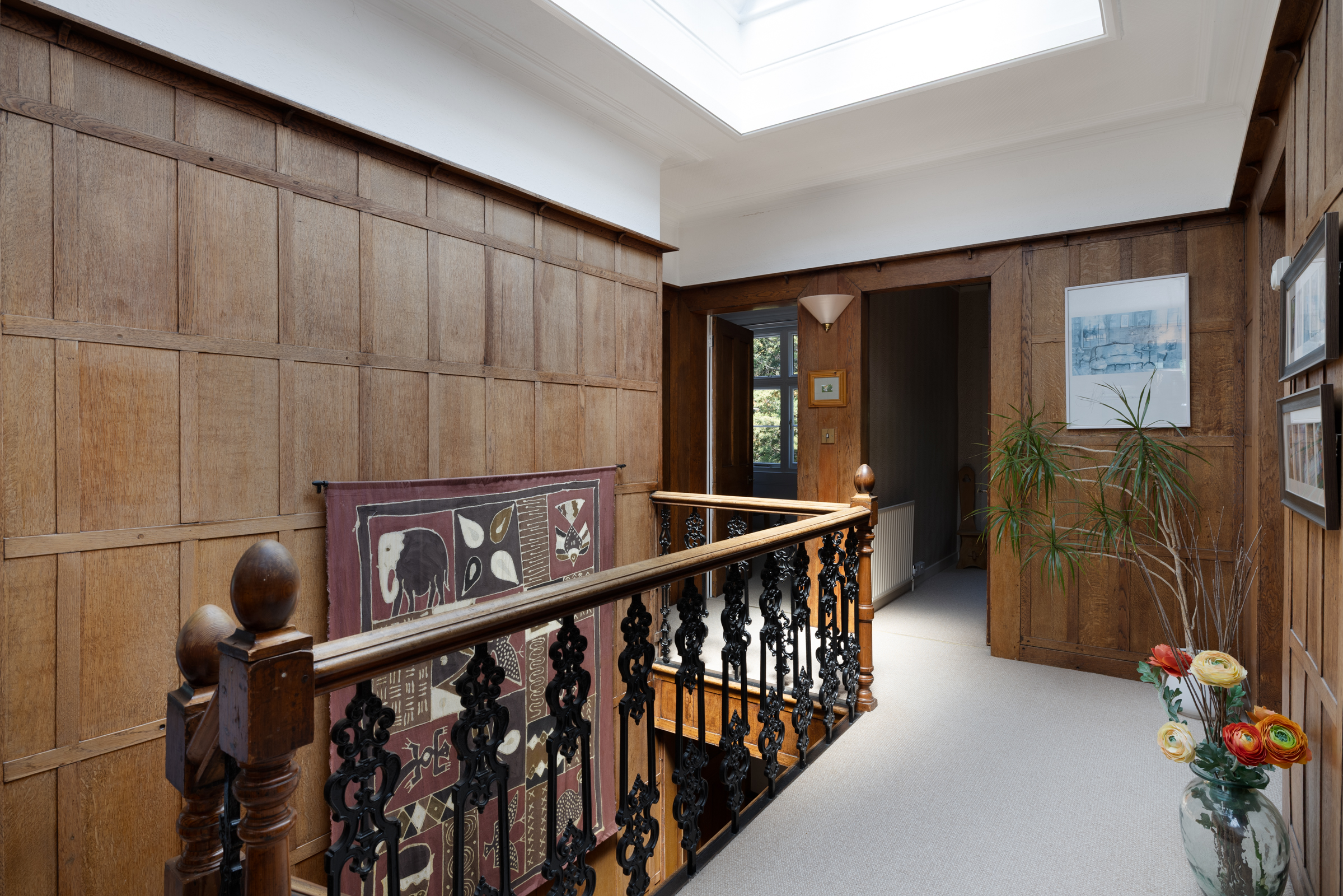  A Detached Victorian House on a Generous Plot in Teddington - 物件實景