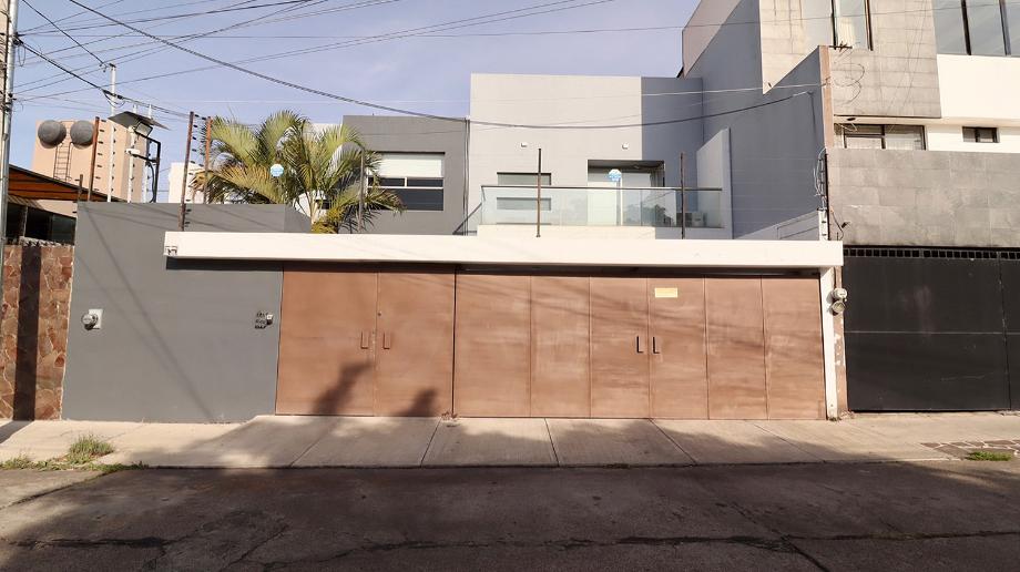 Gral Manuel de la Pe?a y Pe?a, Morelia, Michoacán de Ocampo, 58260, Mexico, 3 Bedrooms Bedrooms, ,3 BathroomsBathrooms,Residential,For Sale,Gral Manuel de la Pe?a y Pe?a,1548777