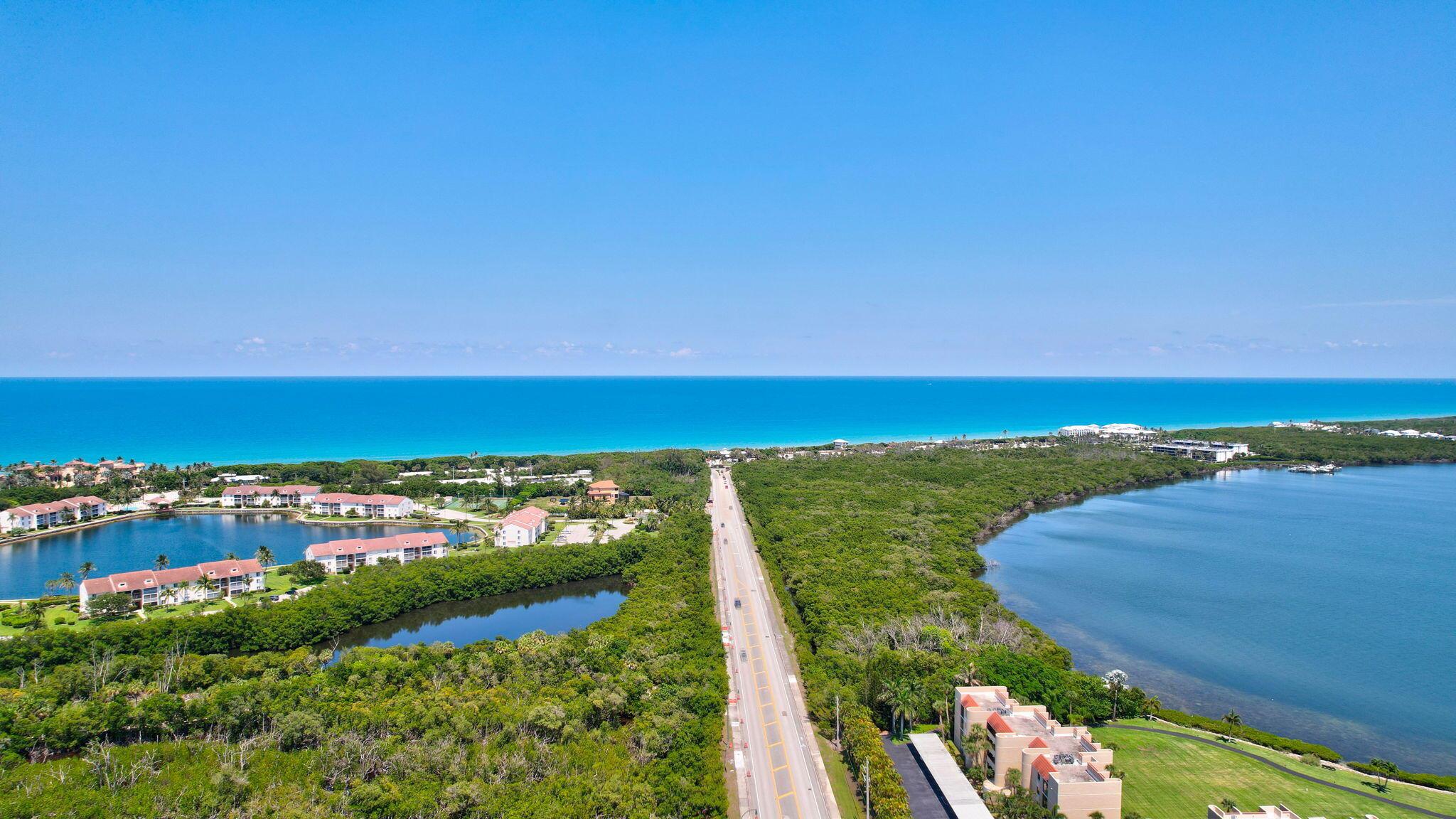 Port St Lucie, Florida, 34987, United States, 2 Bedrooms Bedrooms, ,3 BathroomsBathrooms,Residential,For Sale,1921957