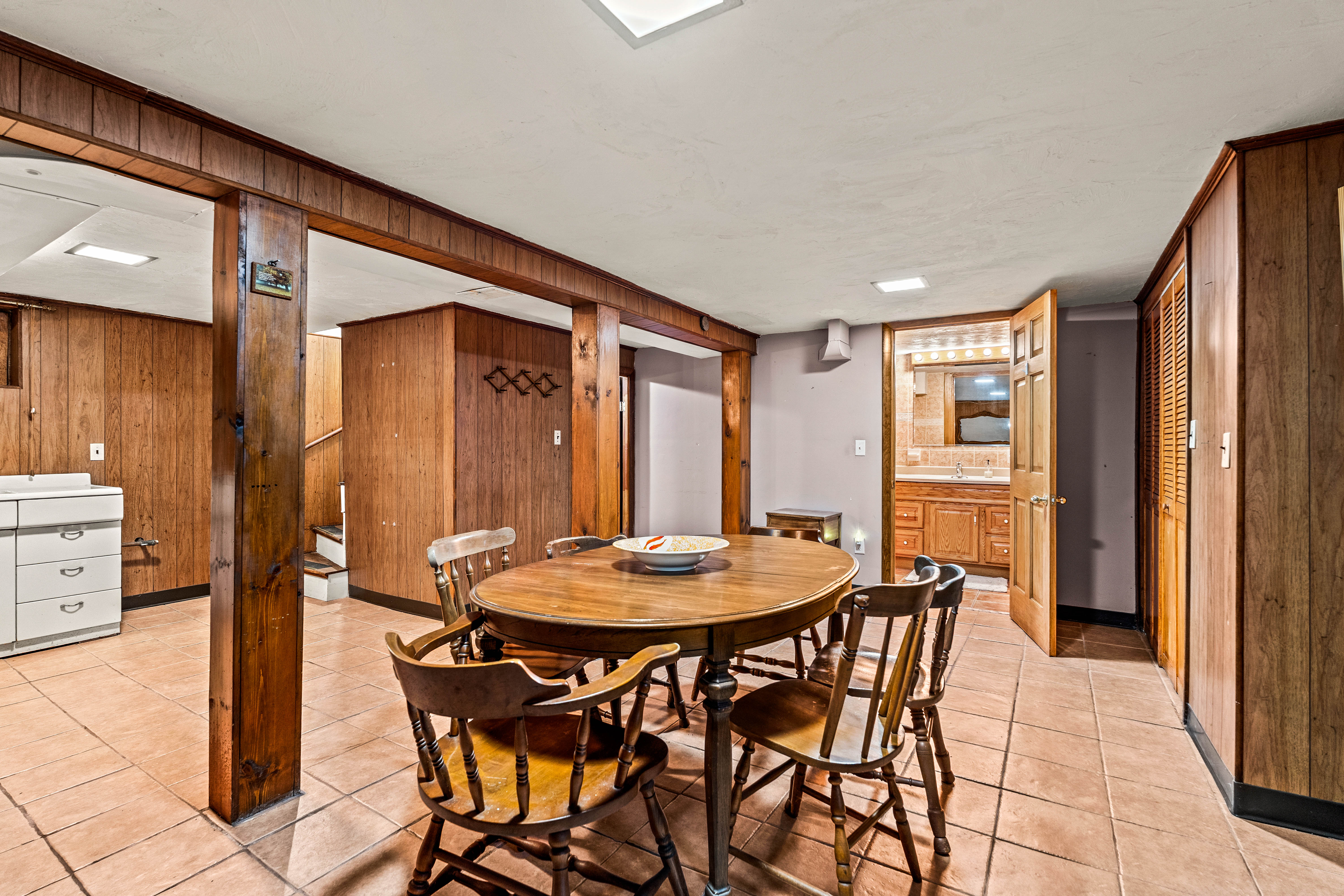  11 Arnold Road, Peabody, MA, 01960 - 物件實景