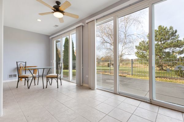 Huntley, Illinois, 60142, United States, 2 Bedrooms Bedrooms, ,2 BathroomsBathrooms,Residential,For Sale,1989906