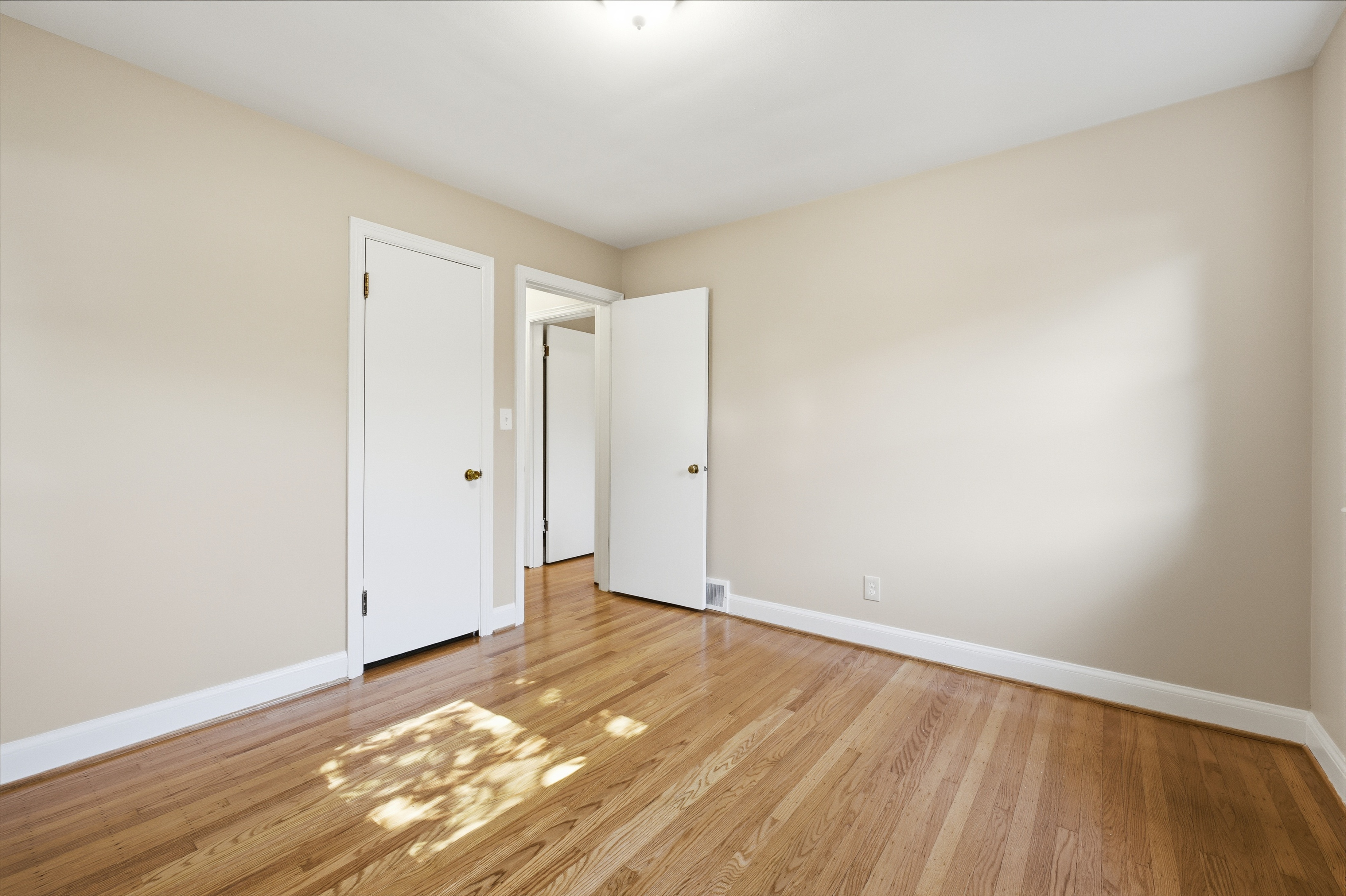  3532 Hughes Road, Louisville, KY 40207 - 物件實景