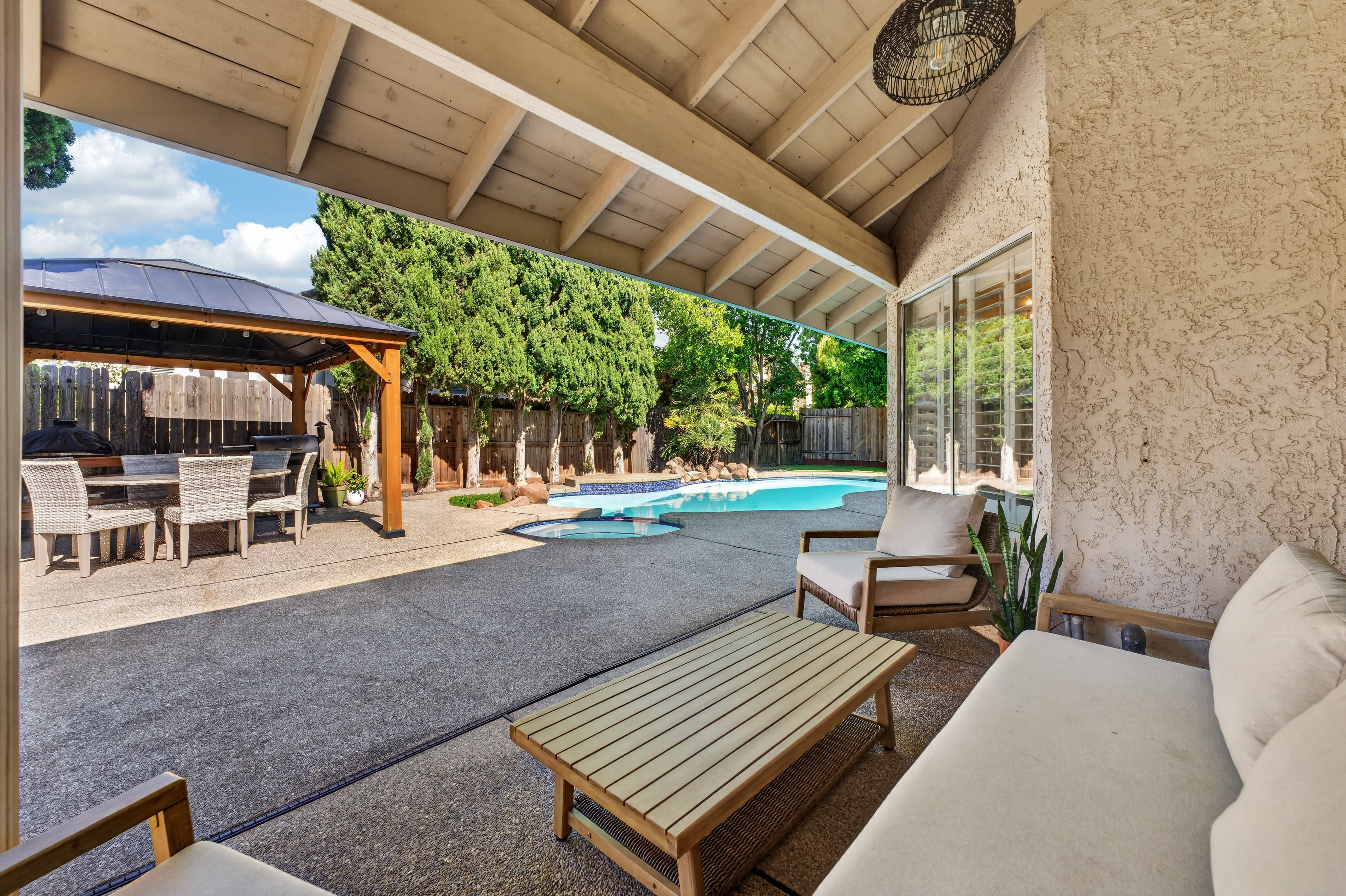  5723 Crown Court, Rocklin, CA 95677 - 物件實景