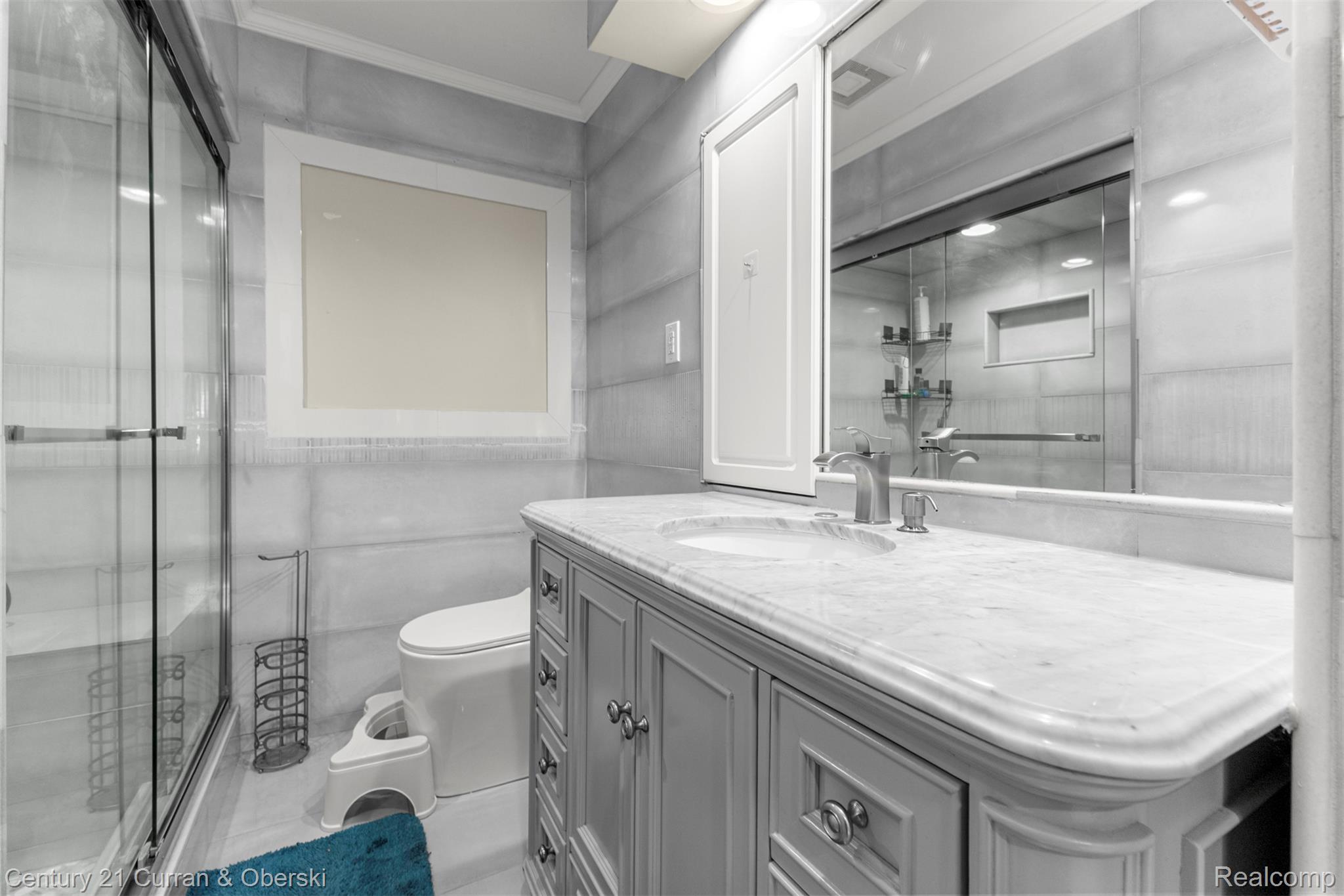 Dearborn Heights, Michigan, 48127, United States, 3 Bedrooms Bedrooms, ,4 BathroomsBathrooms,Residential,For Sale,2015312