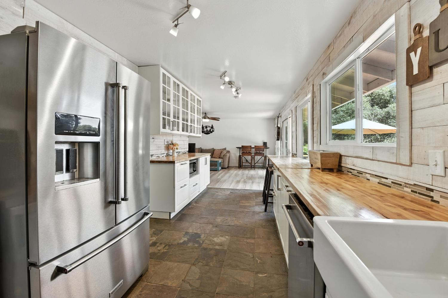 Somerset, California, 95684, United States, 3 Bedrooms Bedrooms, ,2 BathroomsBathrooms,Residential,For Sale,1901793