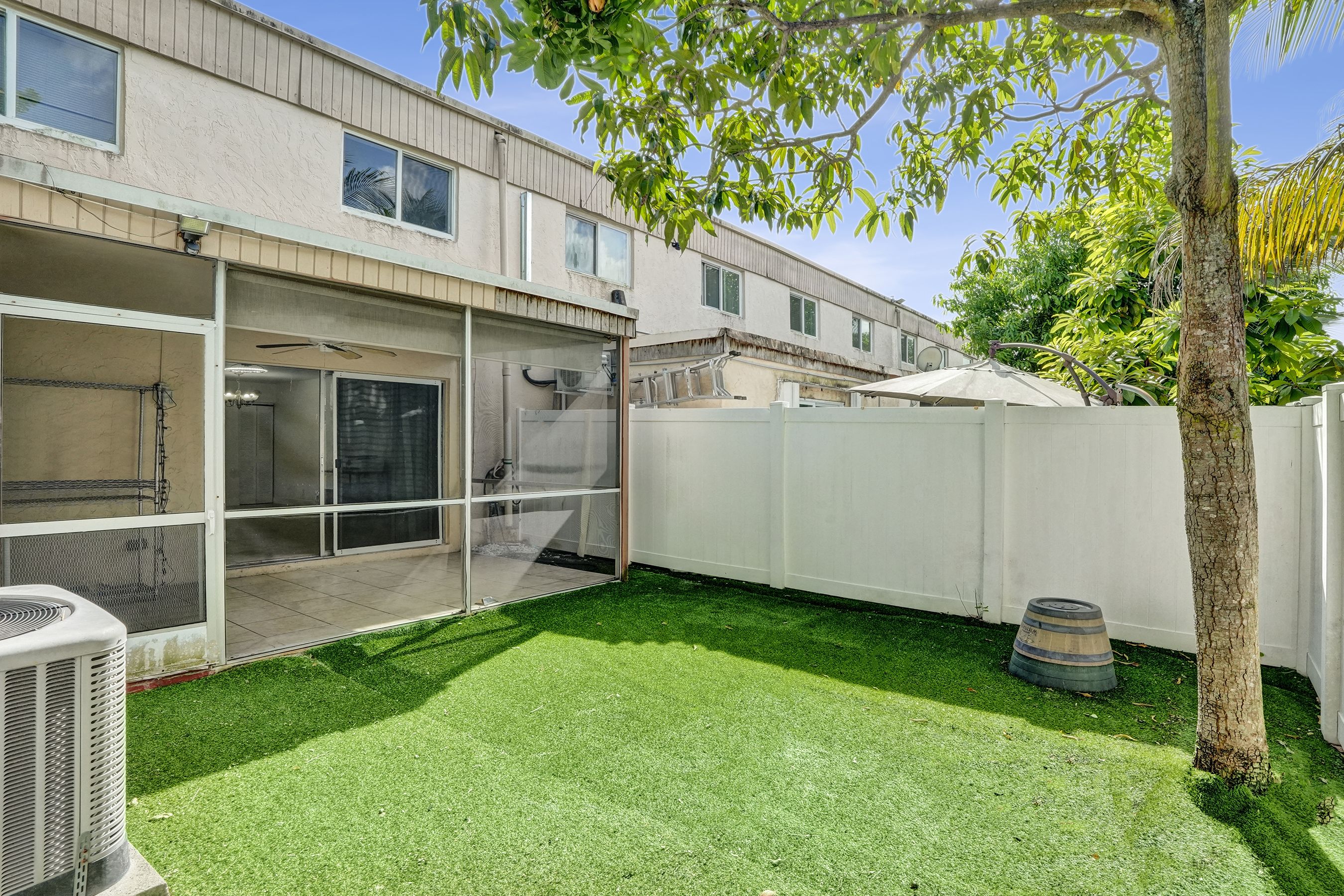  8091 NW 12th Street, Margate, FL, 33063 - 物件實景