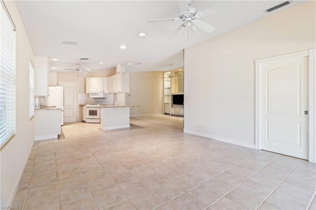 Naples, Florida, 34109, United States, 2 Bedrooms Bedrooms, ,2 BathroomsBathrooms,Residential,For Sale,1971732