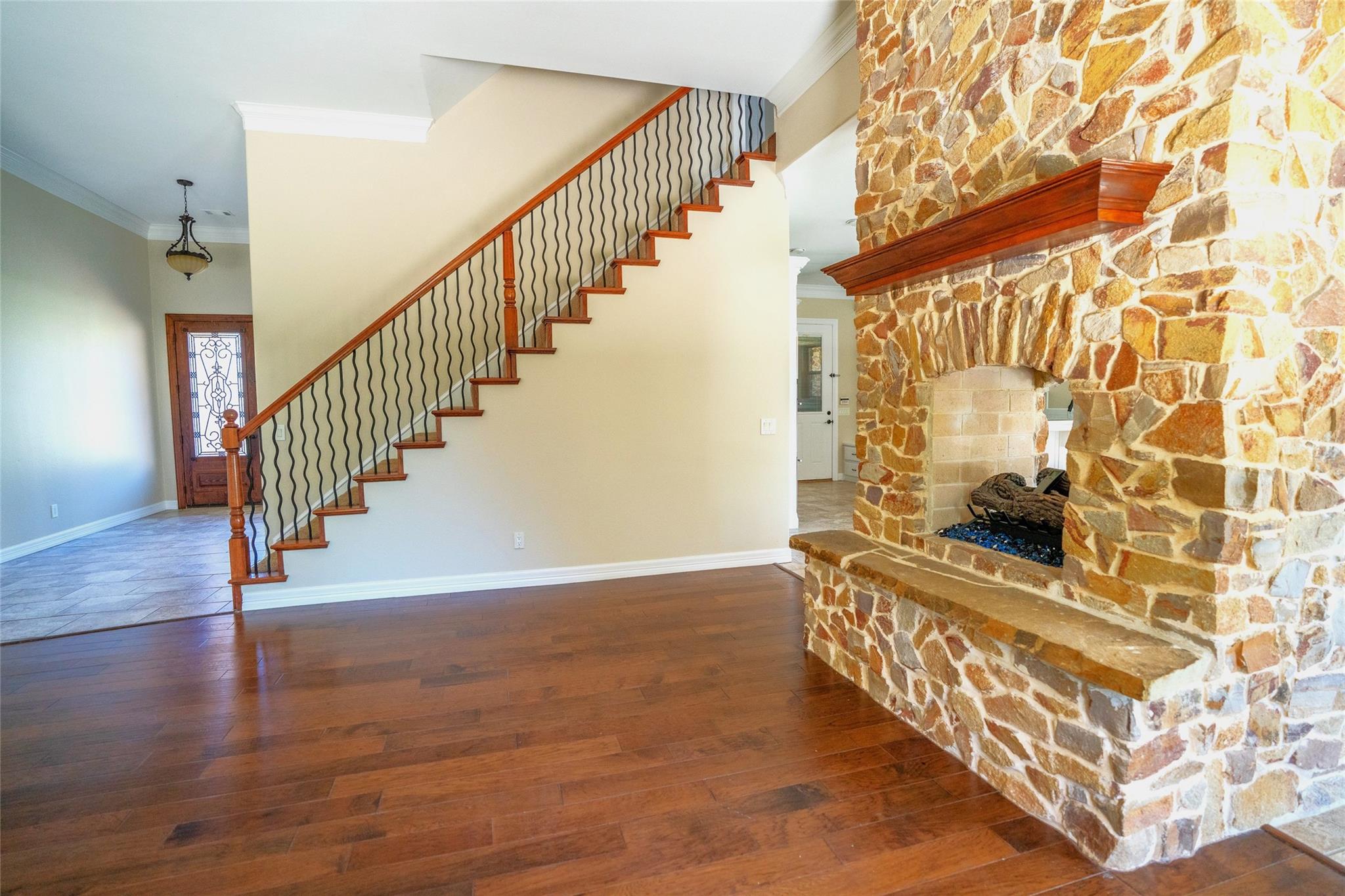 Paris, Texas, 75462, United States, 4 Bedrooms Bedrooms, ,4 BathroomsBathrooms,Residential,For Sale,1979058