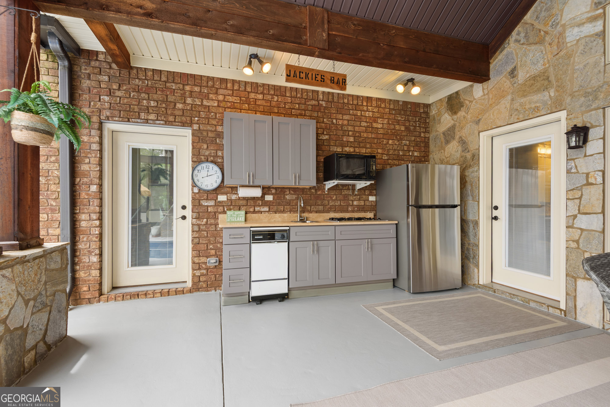 Jackson, Georgia, 30233, United States, 4 Bedrooms Bedrooms, ,4 BathroomsBathrooms,Residential,For Sale,2028016