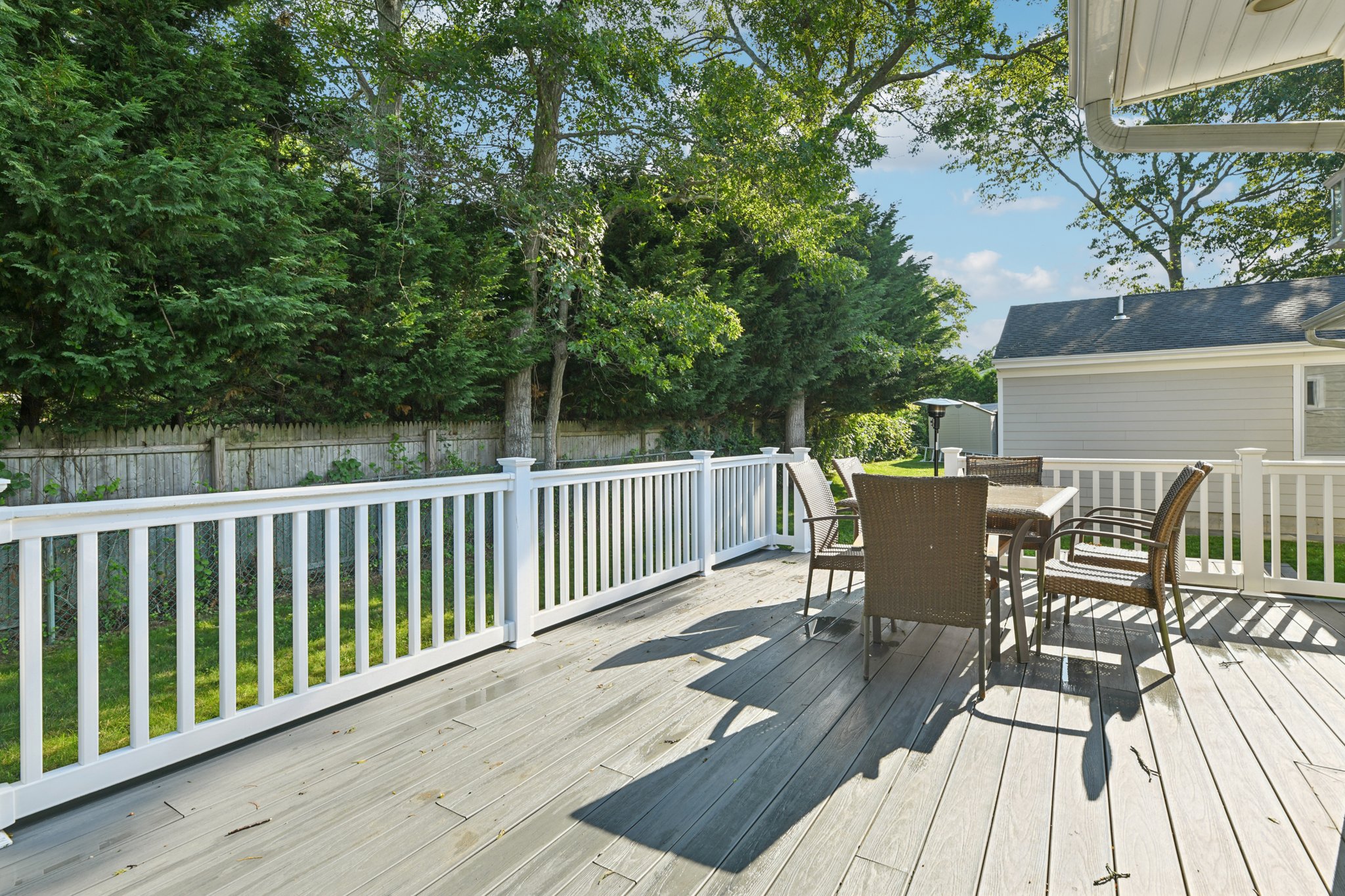 Hampton Bays, New York, 11946, United States, 5 Bedrooms Bedrooms, ,4 BathroomsBathrooms,Residential,For Sale,1870201