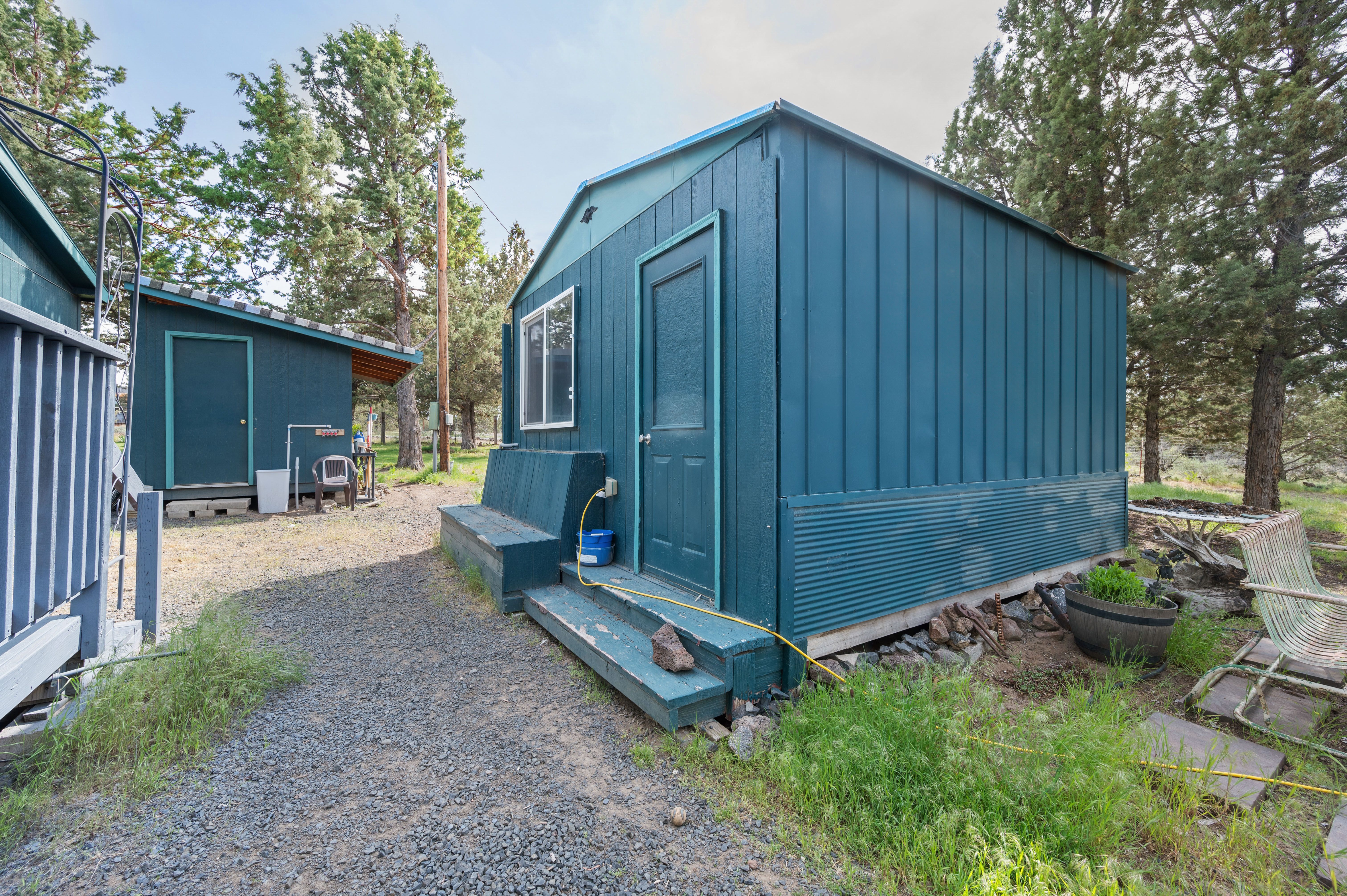 Prineville, Oregon, 97754, United States, 3 Bedrooms Bedrooms, ,2 BathroomsBathrooms,Residential,For Sale,1821437