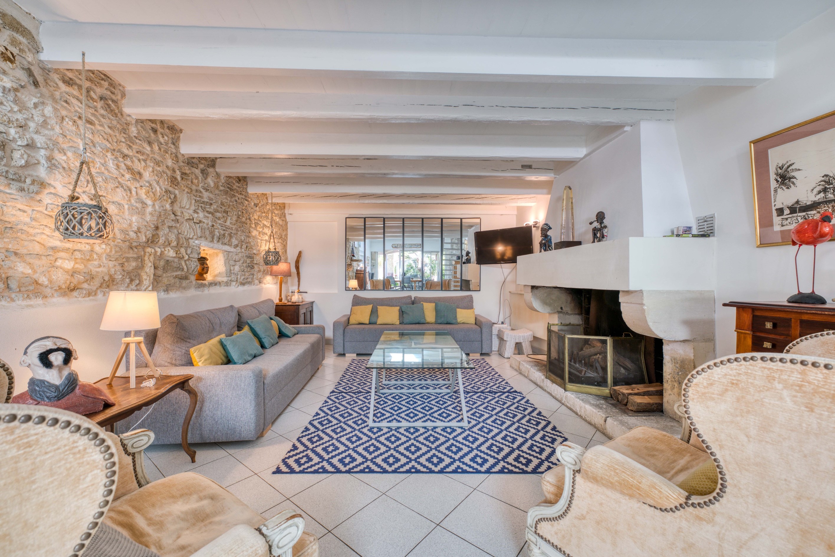  BEAUTIFUL CHARACTER PROPERTY WITH  SWIMMING POOL IN THE HEART OF A VILLAGE ON O… - 物件實景
