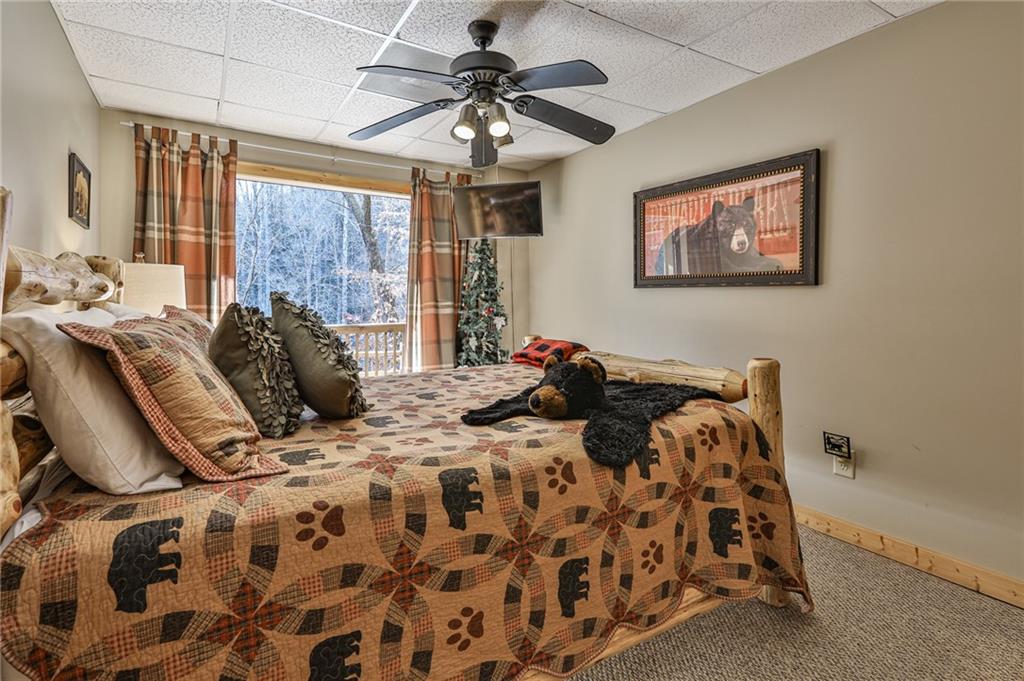 Ellijay, Georgia, 30540, United States, 3 Bedrooms Bedrooms, ,3 BathroomsBathrooms,Residential,For Sale,1923913