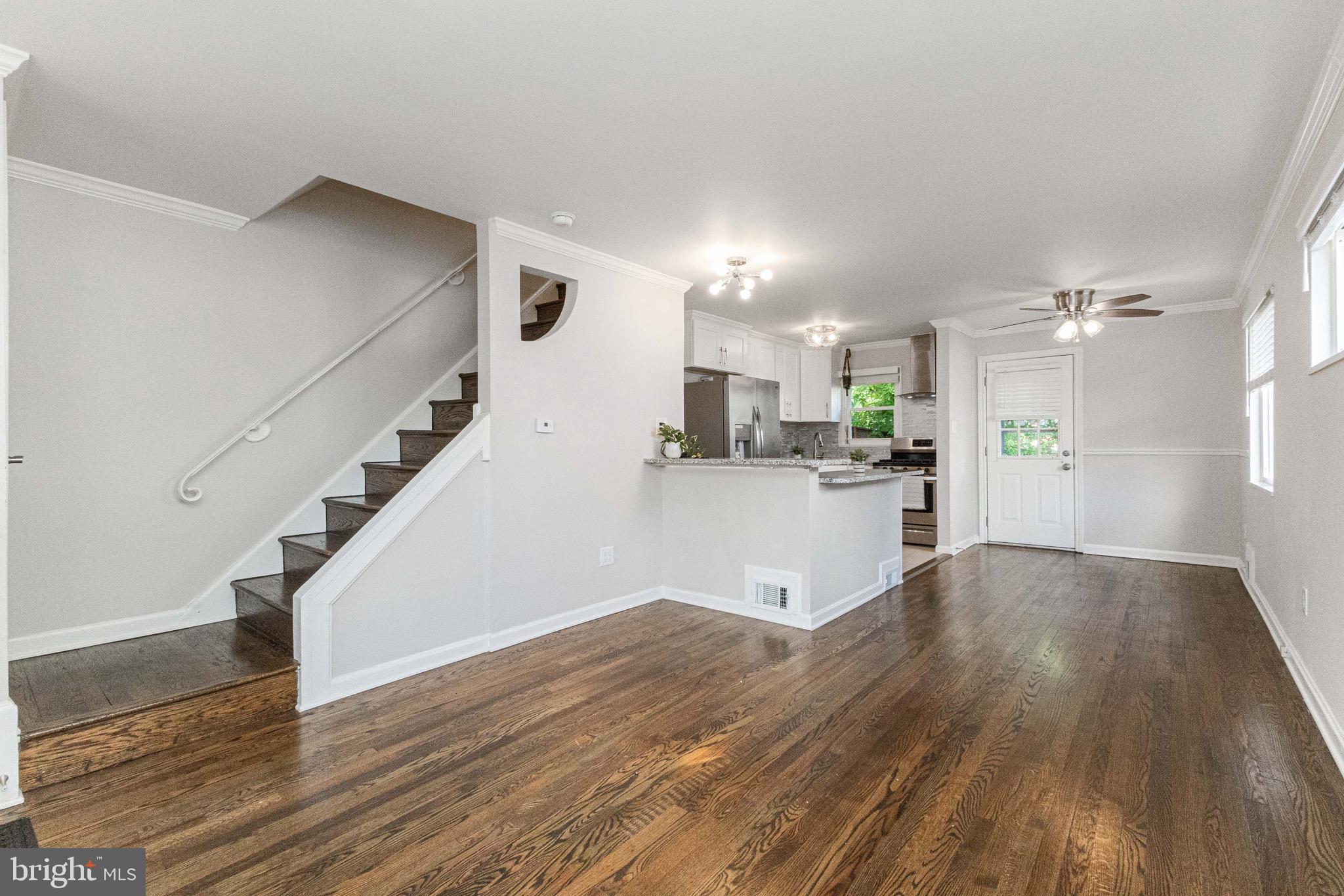 Alexandria, Virginia, 22307, United States, 2 Bedrooms Bedrooms, ,2 BathroomsBathrooms,Residential,For Sale,1937087
