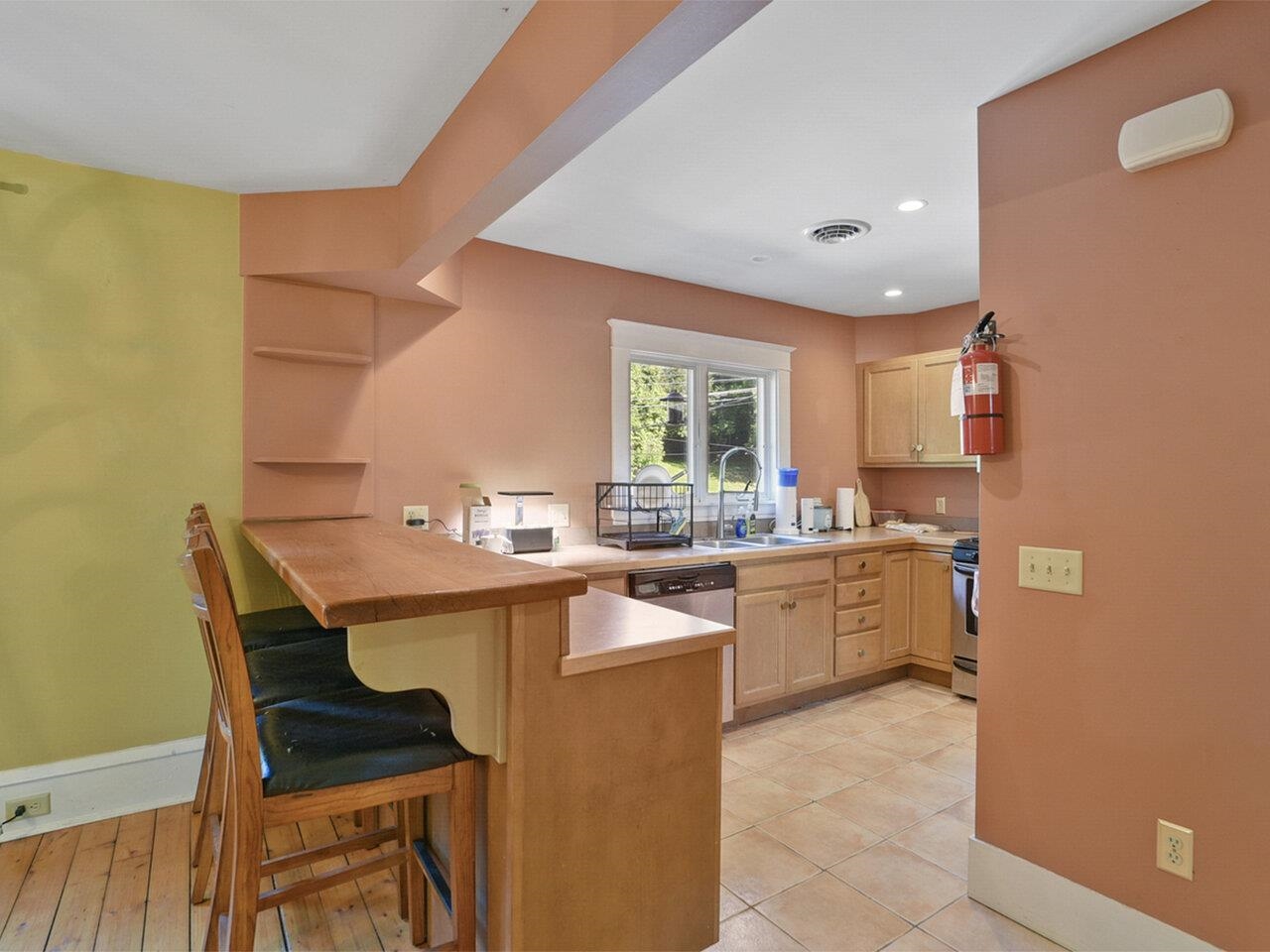 Burlington, Vermont, 05401, United States, ,Residential,For Sale,1778060