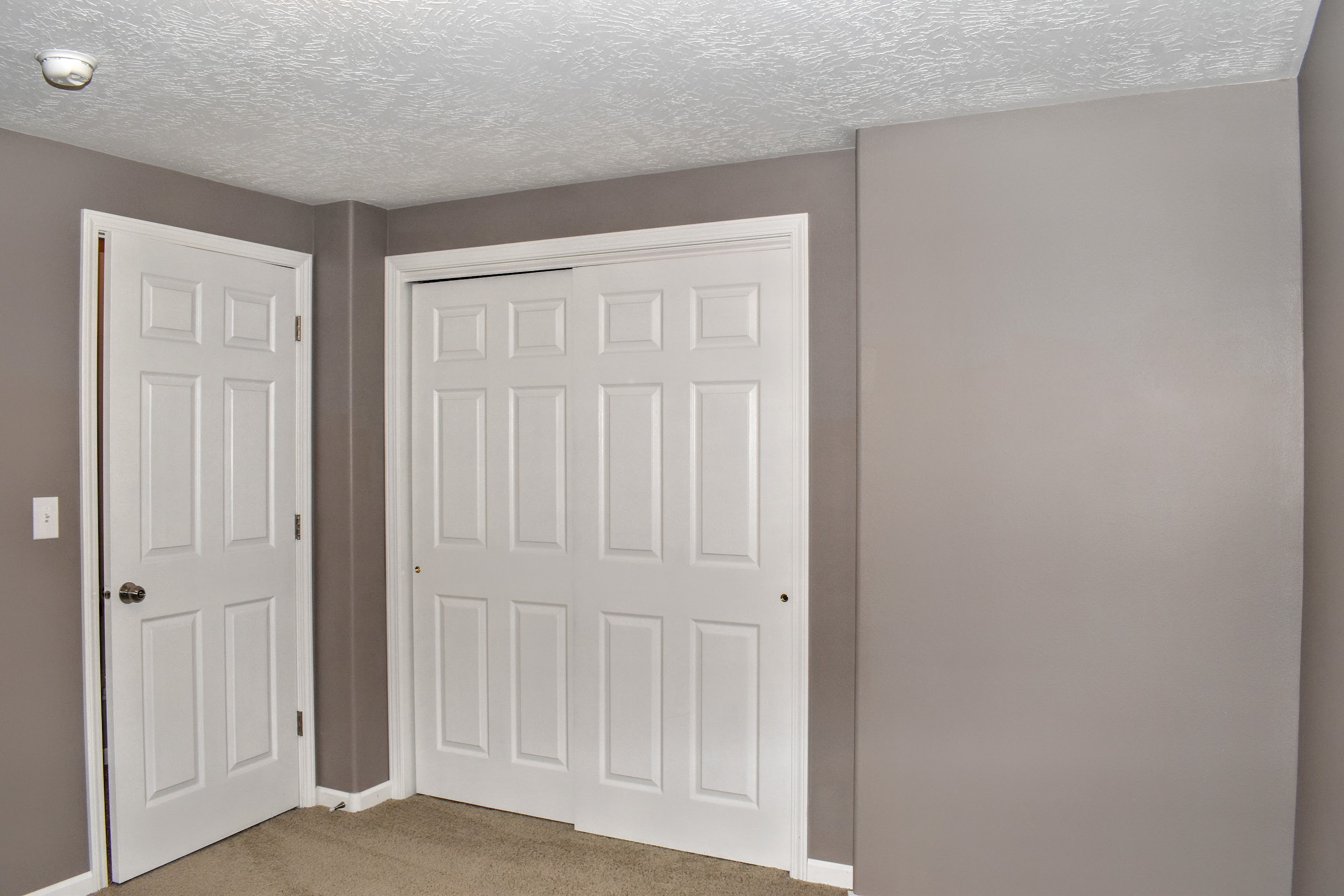 Dakota Dunes, South Dakota, 57049, United States, 4 Bedrooms Bedrooms, ,3 BathroomsBathrooms,Residential,For Sale,2033503