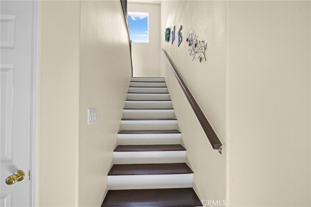 Lake Elsinore, California, 92532, United States, 5 Bedrooms Bedrooms, ,4 BathroomsBathrooms,Residential,For Sale,2012272