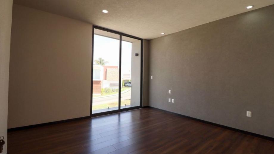 Rinc?n de la Monta?a, Morelia, Michoacán de Ocampo, 58350, Mexico, 4 Bedrooms Bedrooms, ,4 BathroomsBathrooms,Residential,For Sale,Rinc?n de la Monta?a,1440686