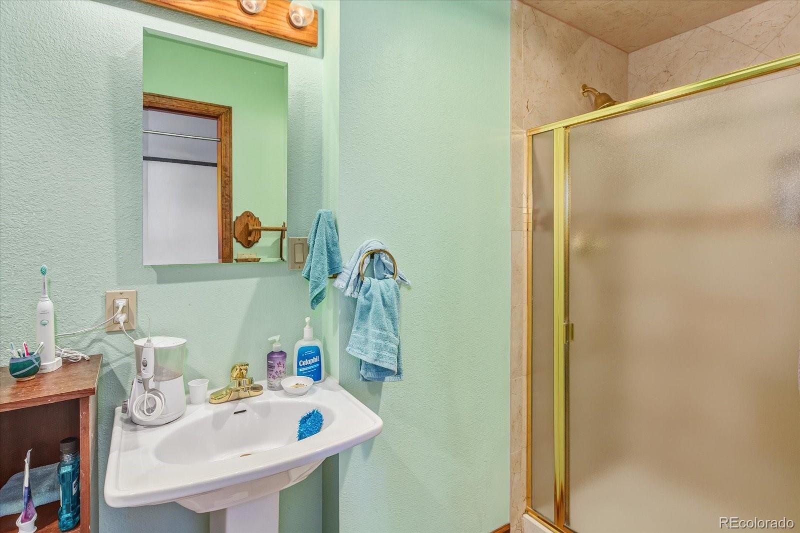 Salida, Colorado, 81201, United States, 2 Bedrooms Bedrooms, ,1 BathroomBathrooms,Residential,For Sale,1998688