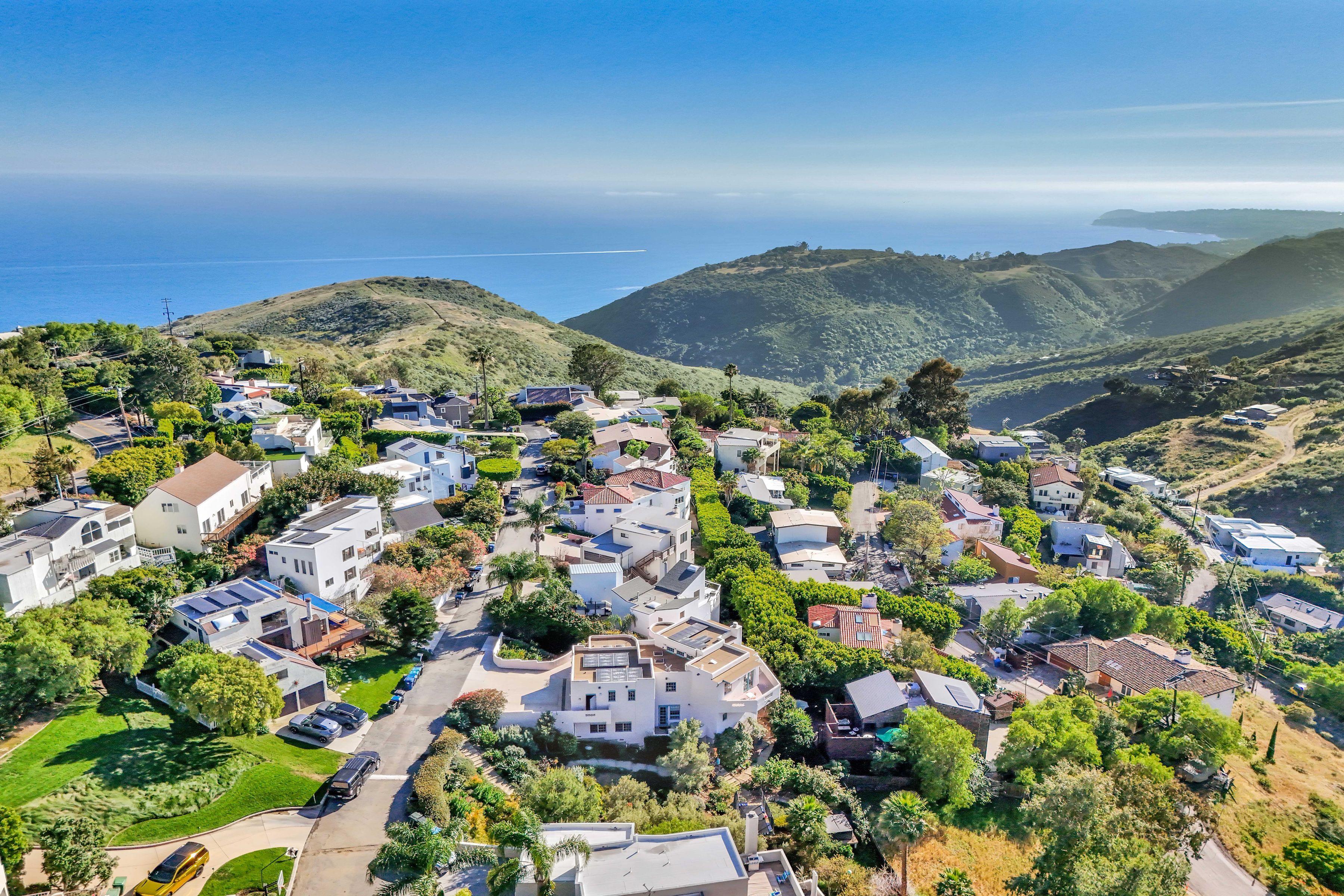  2915 Valmere Dr - 物件實景