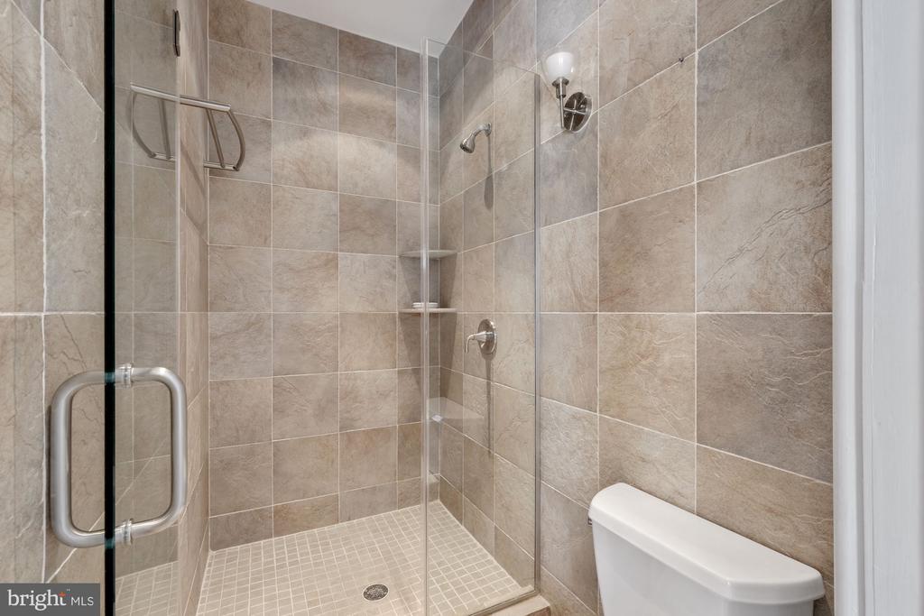 Washington, District of Columbia, 20009, United States, 3 Bedrooms Bedrooms, ,3 BathroomsBathrooms,Residential,For Sale,2027889