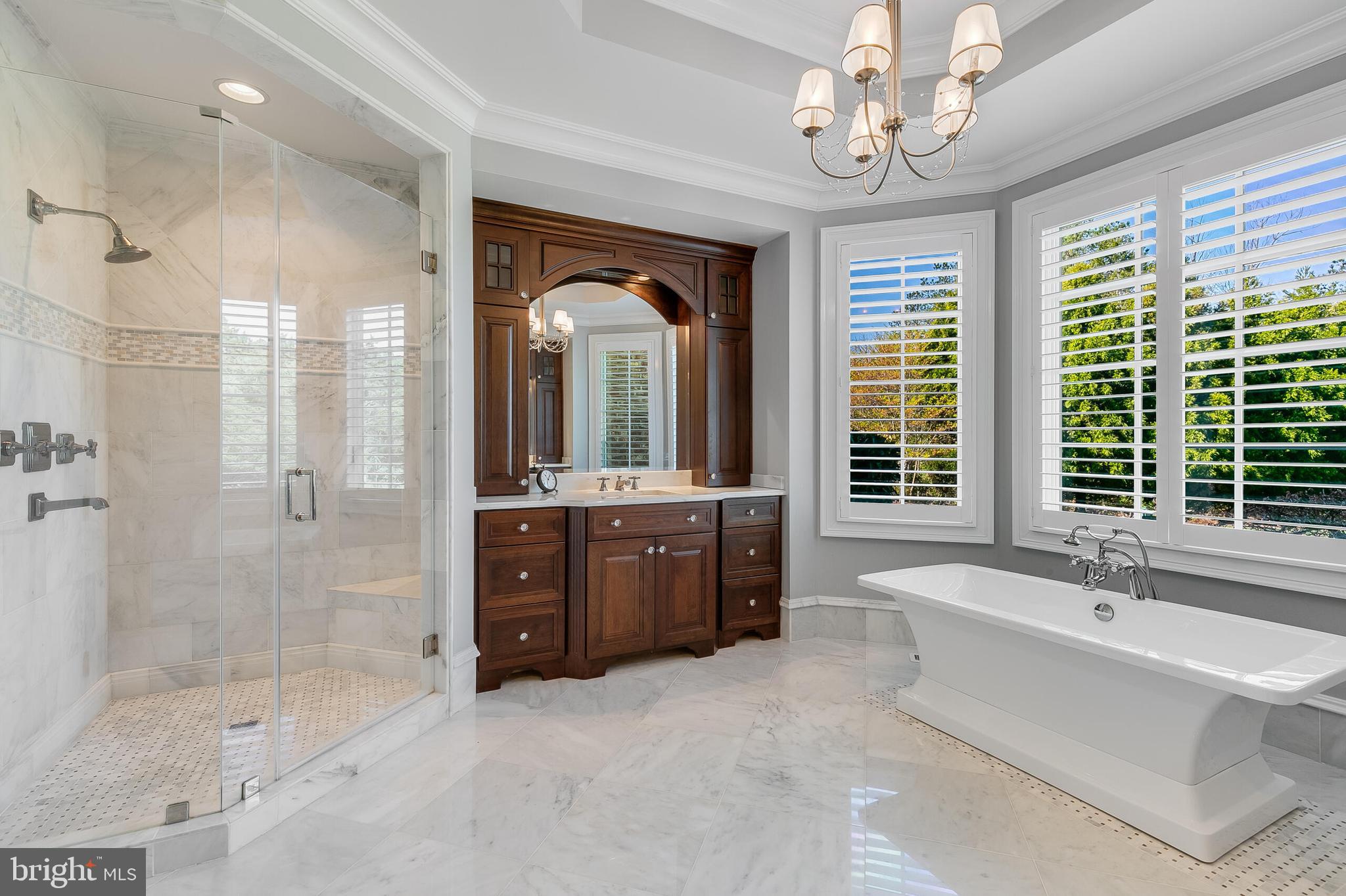 Leesburg, Virginia, 20175, United States, 5 Bedrooms Bedrooms, ,4 BathroomsBathrooms,Residential,For Sale,1776581
