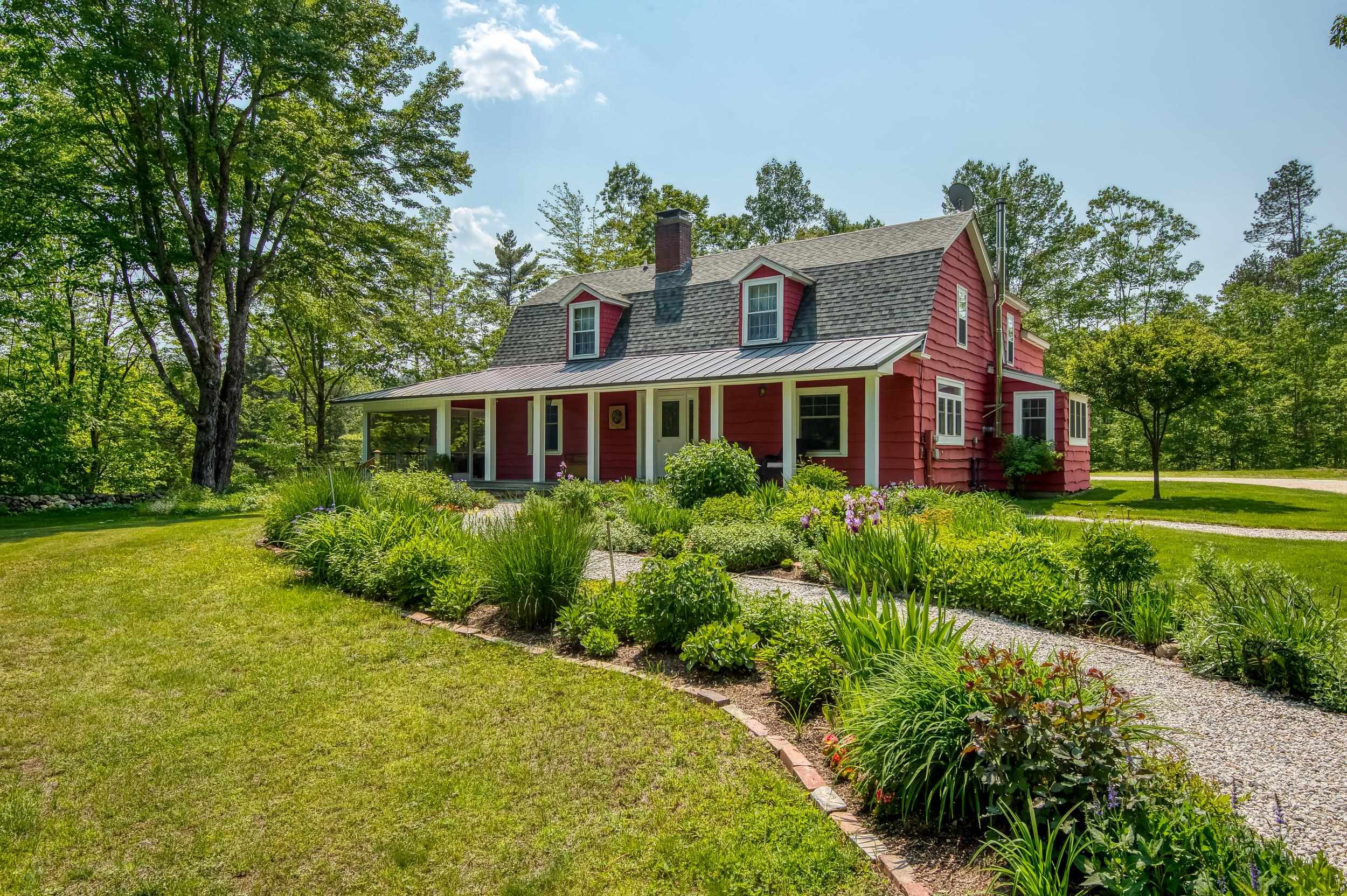 Eaton, New Hampshire, 03832, United States, 3 Bedrooms Bedrooms, ,1 BathroomBathrooms,Residential,For Sale,1989468