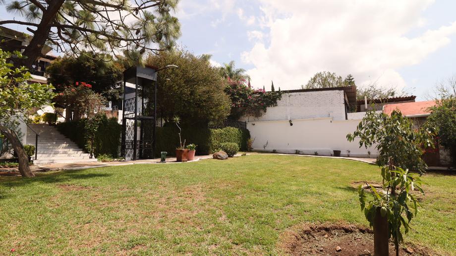 Morelia, Michoacán de Ocampo, 58337, Mexico, 16 Bedrooms Bedrooms, ,14 BathroomsBathrooms,Residential,For Sale,1850325