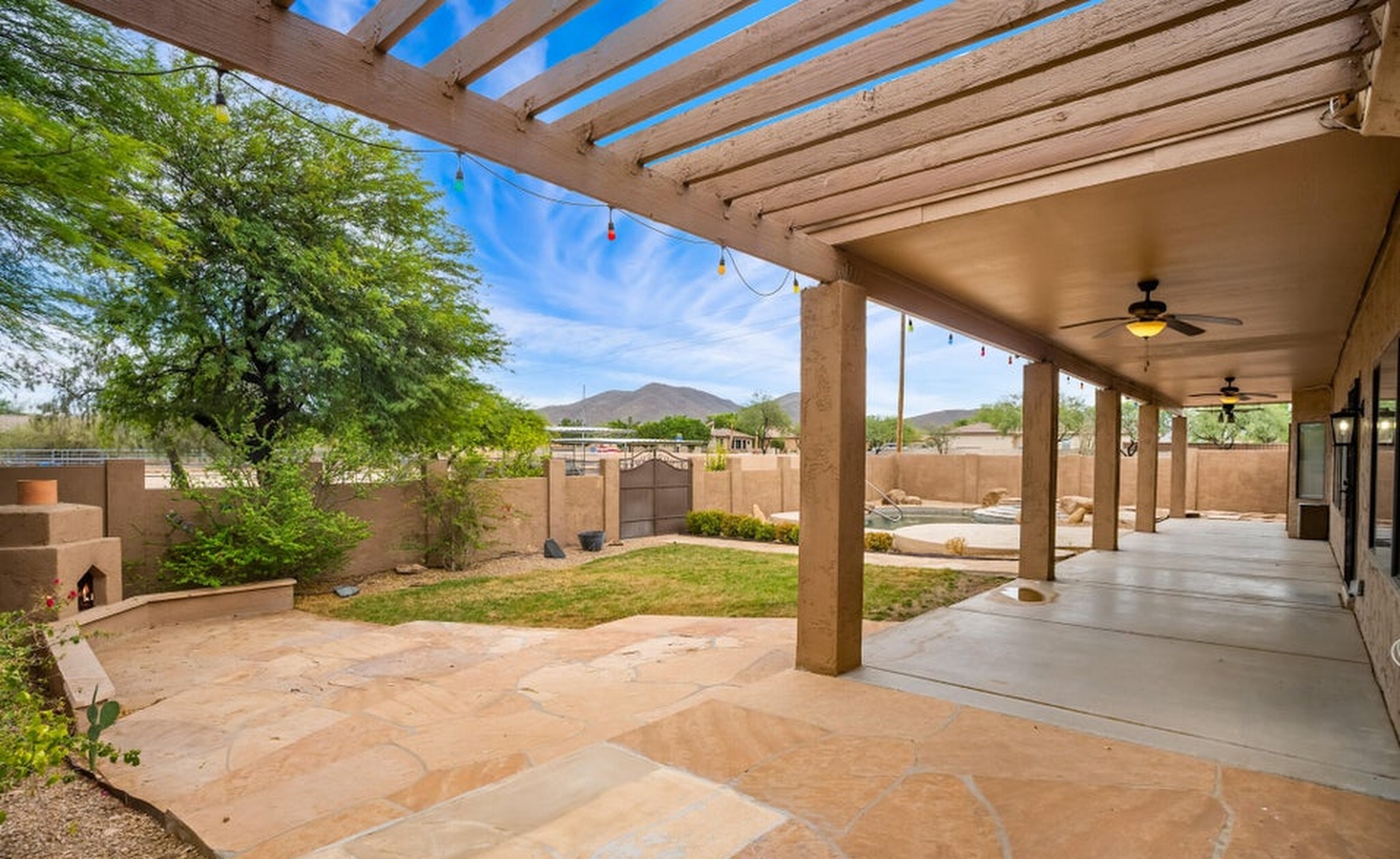  512 E Jordon Lane  Phoenix, AZ - 物件實景