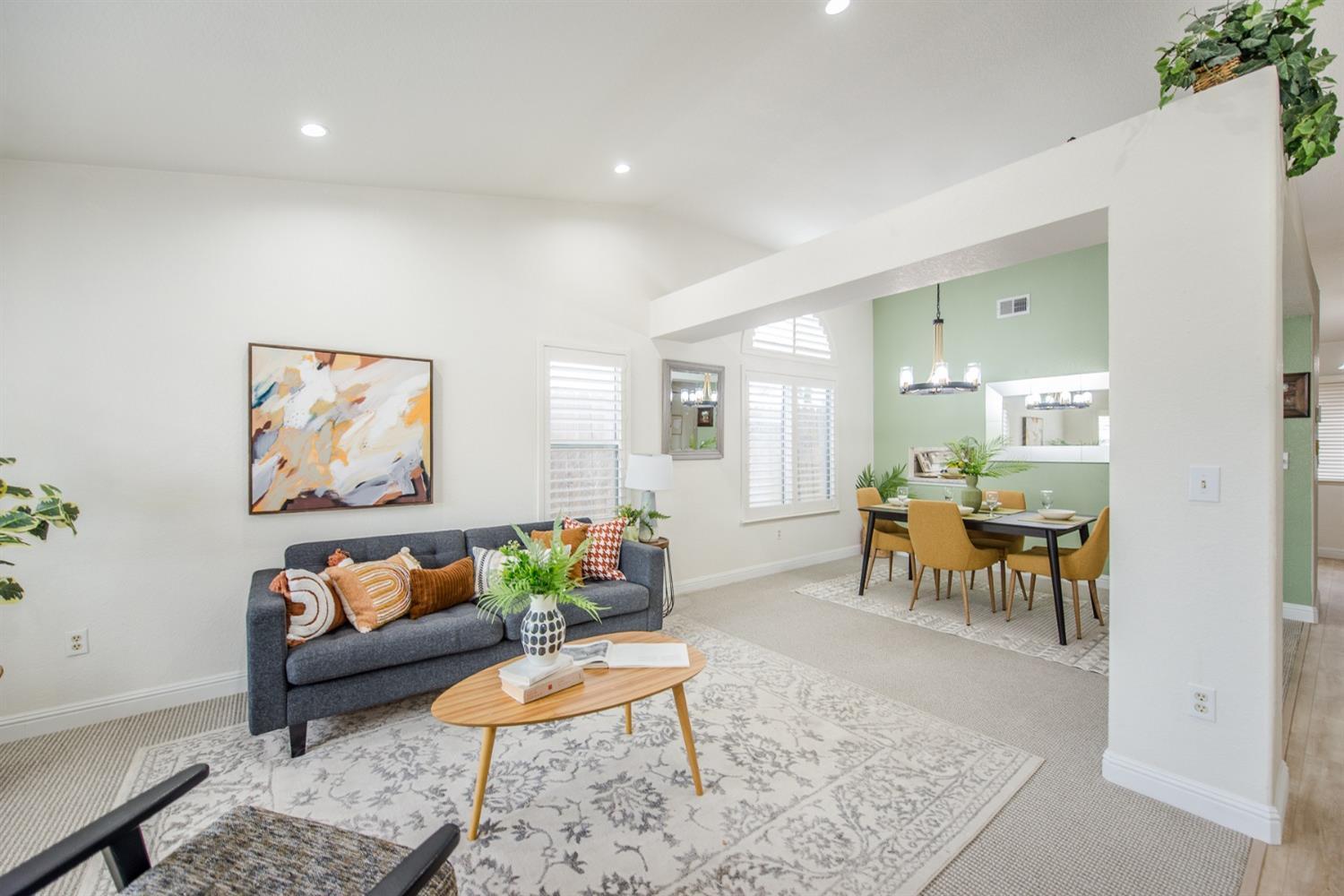 Woodland, California, 95695, United States, 3 Bedrooms Bedrooms, ,2 BathroomsBathrooms,Residential,For Sale,1847457