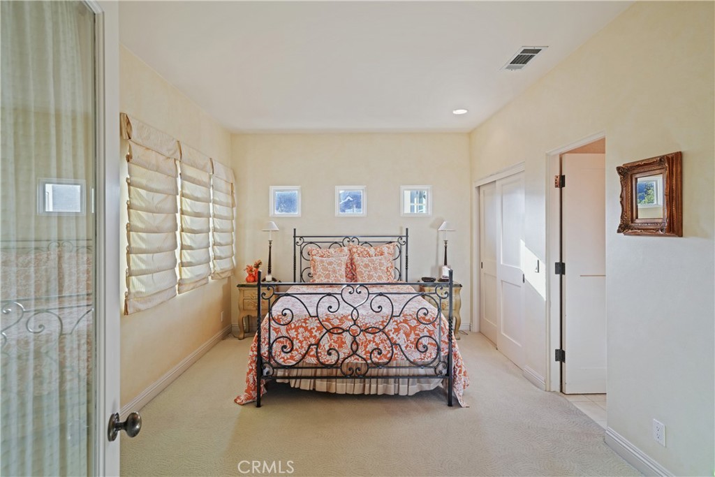 Huntington Beach, California, 92649, United States, 5 Bedrooms Bedrooms, ,5 BathroomsBathrooms,Residential,For Sale,1991081