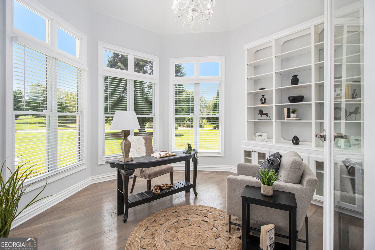 Lithonia, Georgia, 30058, United States, 5 Bedrooms Bedrooms, ,5 BathroomsBathrooms,Residential,For Sale,1863346