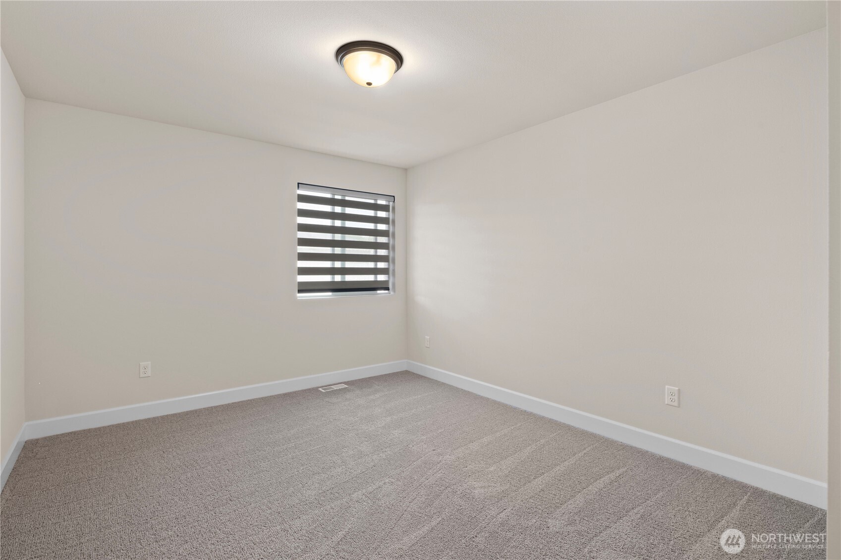 Ferndale, Washington, 98248, United States, 4 Bedrooms Bedrooms, ,3 BathroomsBathrooms,Residential,For Sale,1896950