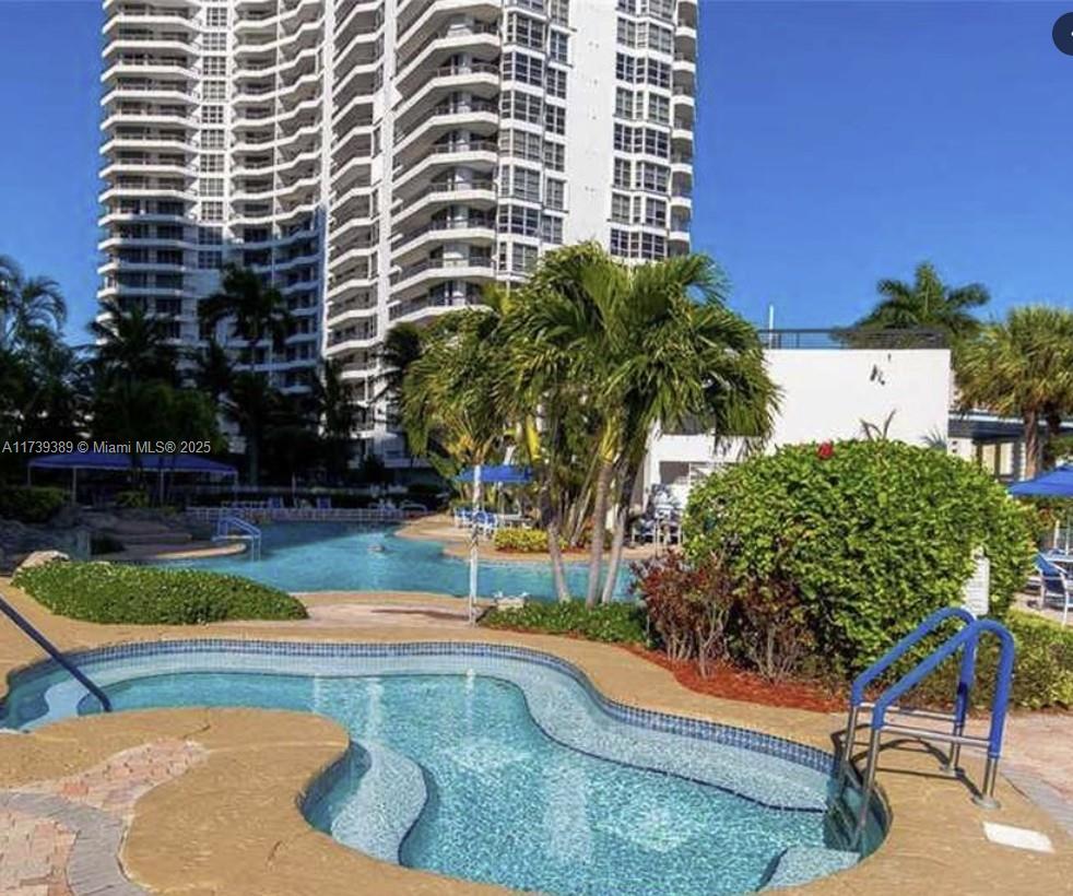 Aventura, Florida, 33180, United States, 2 Bedrooms Bedrooms, ,2 BathroomsBathrooms,Residential,For Sale,1700097
