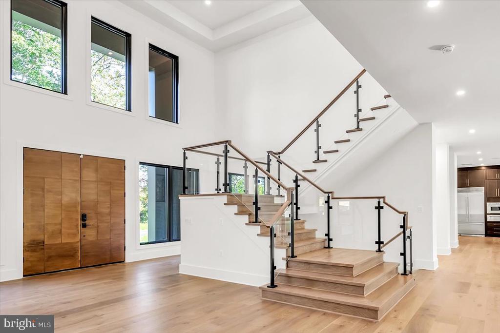 Oak Hill, Virginia, 20171, United States, 4 Bedrooms Bedrooms, ,6 BathroomsBathrooms,Residential,For Sale,1975250