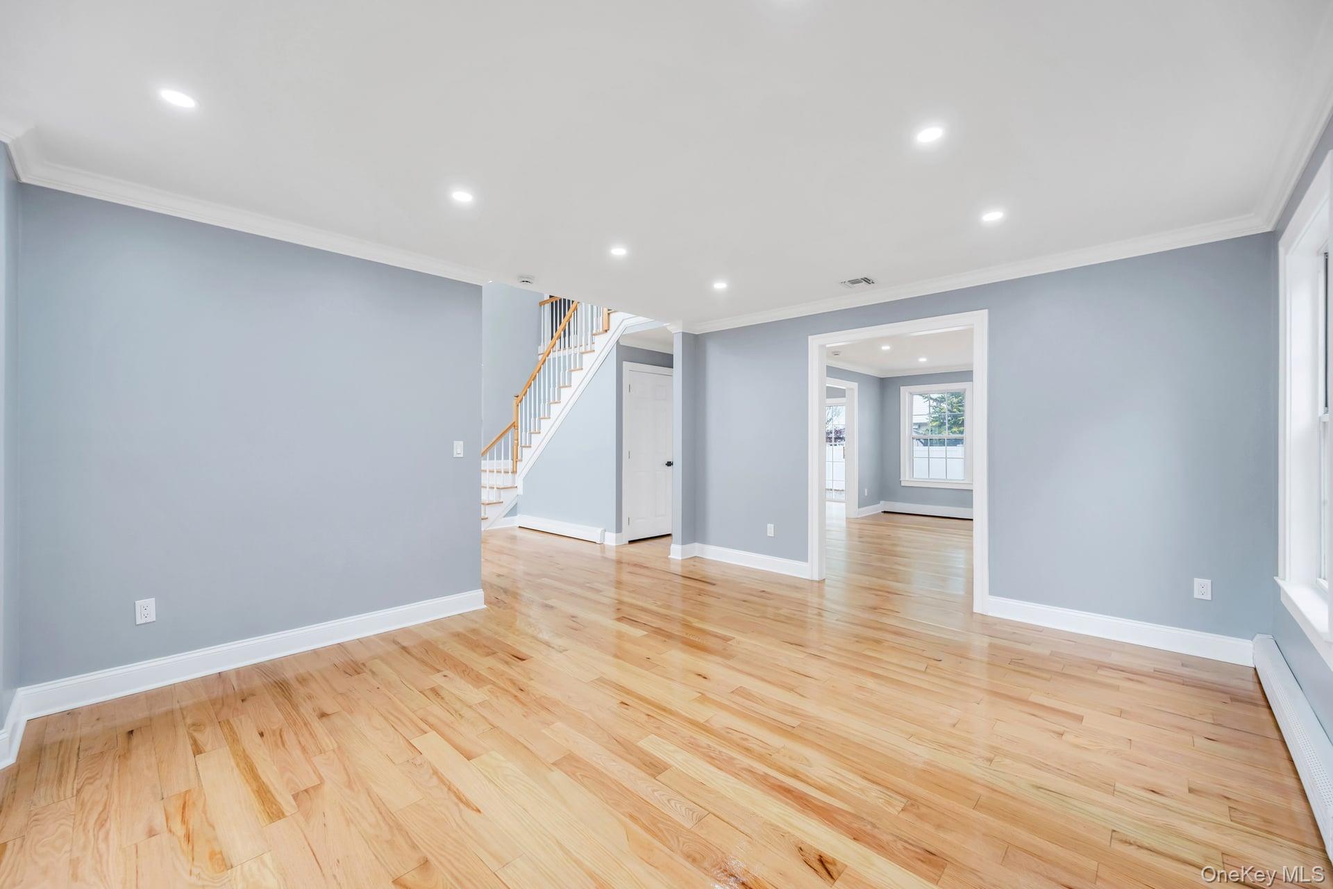 Selden, New York, 11784, United States, 4 Bedrooms Bedrooms, ,3 BathroomsBathrooms,Residential,For Sale,1990980