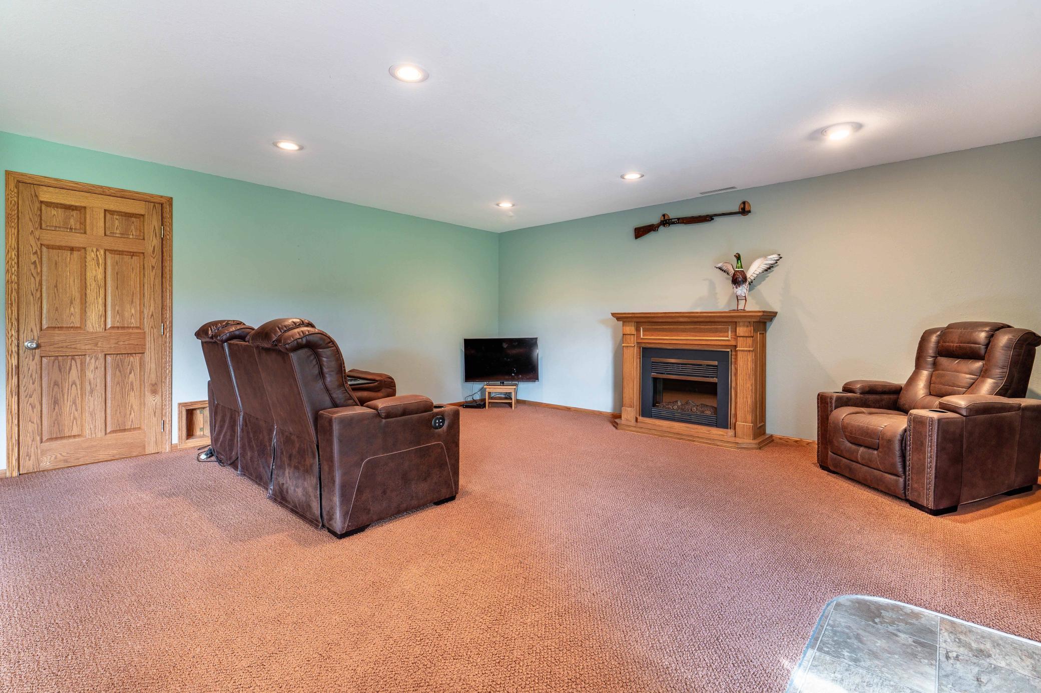 Fergus Falls, Minnesota, 56537, United States, 5 Bedrooms Bedrooms, ,2 BathroomsBathrooms,Residential,For Sale,1920675