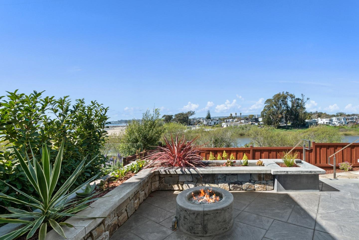 Santa Cruz, California, 95062, United States, 3 Bedrooms Bedrooms, ,3 BathroomsBathrooms,Residential,For Sale,1738627