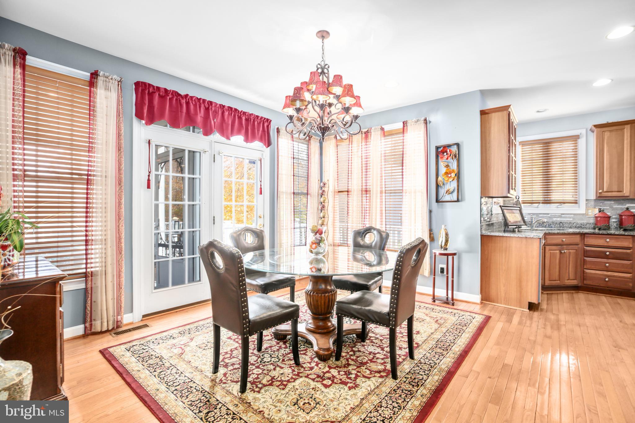 Woodbridge, Virginia, 22192, United States, 5 Bedrooms Bedrooms, ,5 BathroomsBathrooms,Residential,For Sale,1987362