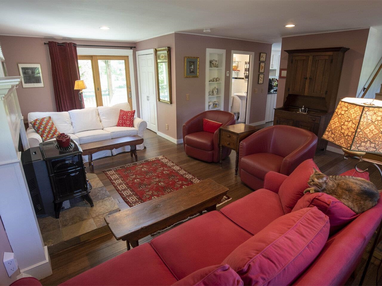 Montpelier, Vermont, 05602, United States, 3 Bedrooms Bedrooms, ,3 BathroomsBathrooms,Residential,For Sale,1924813
