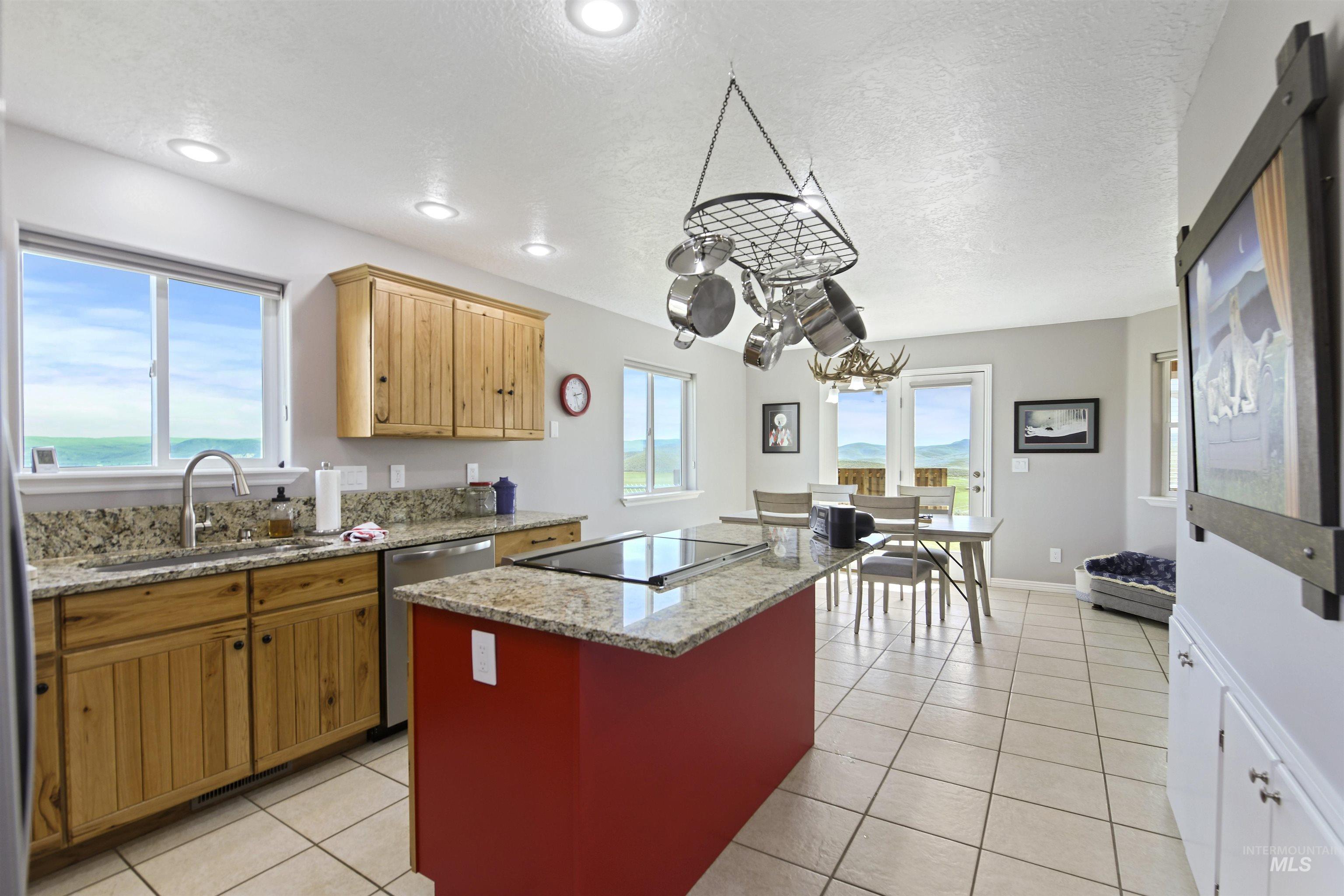 Payette, Idaho, 83661, United States, 4 Bedrooms Bedrooms, ,Residential,For Sale,1891949
