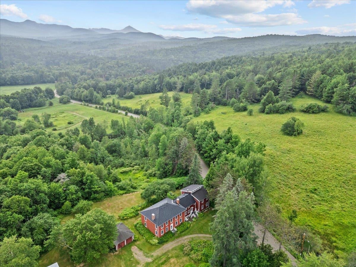 Morristown, Vermont, 05661, United States, 9 Bedrooms Bedrooms, ,4 BathroomsBathrooms,Residential,For Sale,1896052
