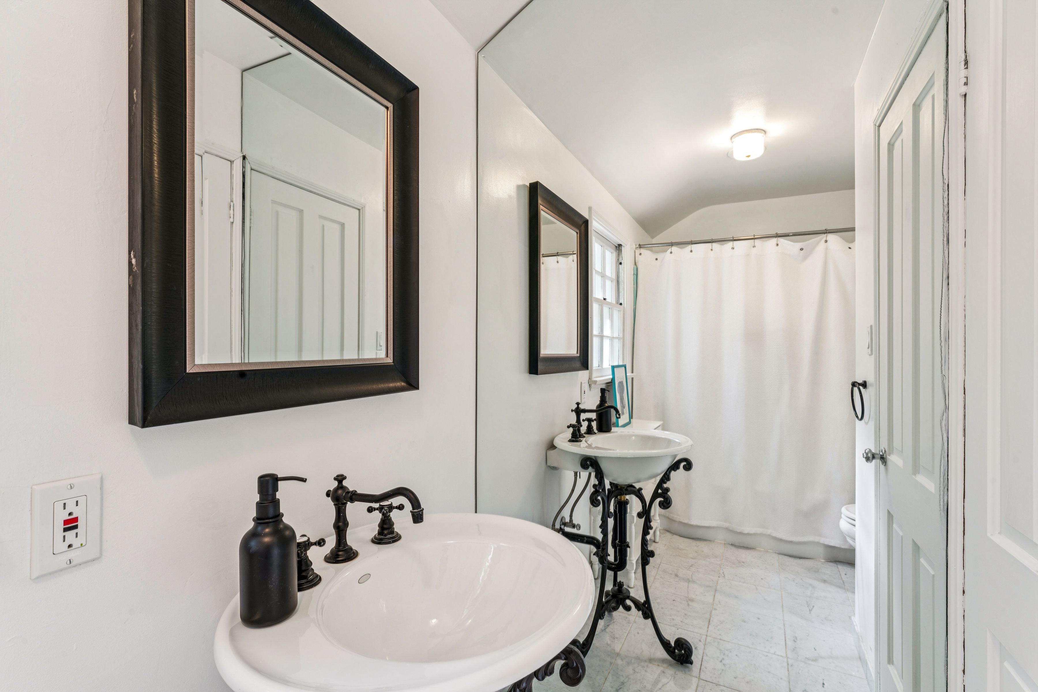  222 Holiday Drive, Lake Arrowhead, CA 92352 - 物件實景