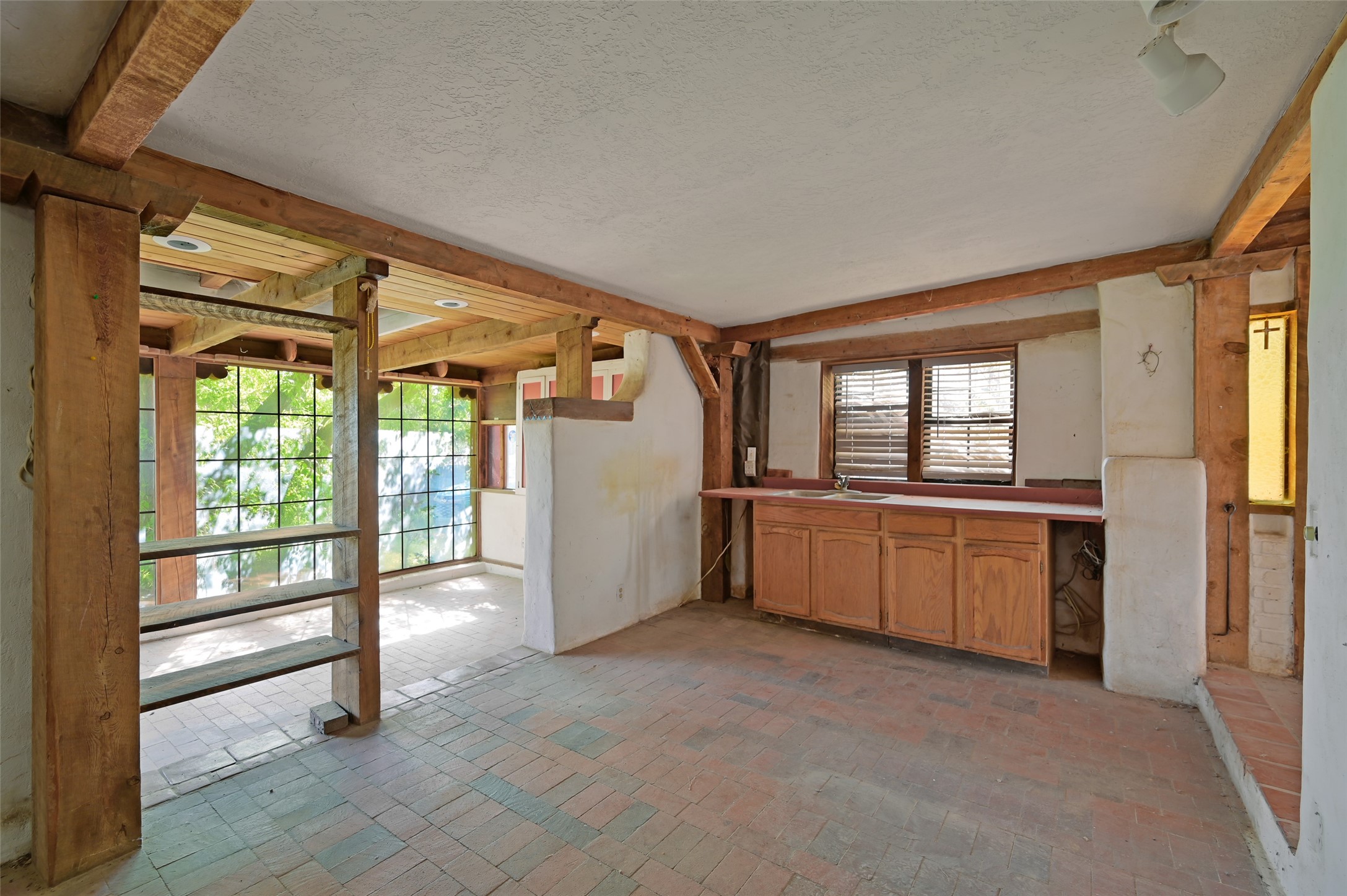  1325 Cerro Gordo Road - 物件實景