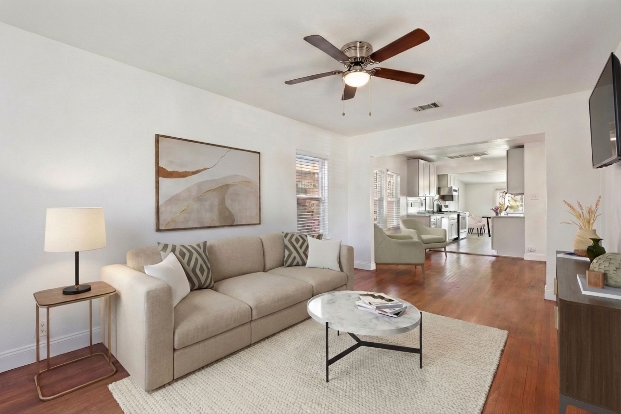  Charming Hyde Park Bungalow with ADU - 物件實景