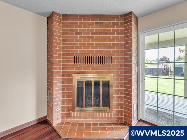 Salem, Oregon, 97301, United States, 3 Bedrooms Bedrooms, ,2 BathroomsBathrooms,Residential,For Sale,1794677