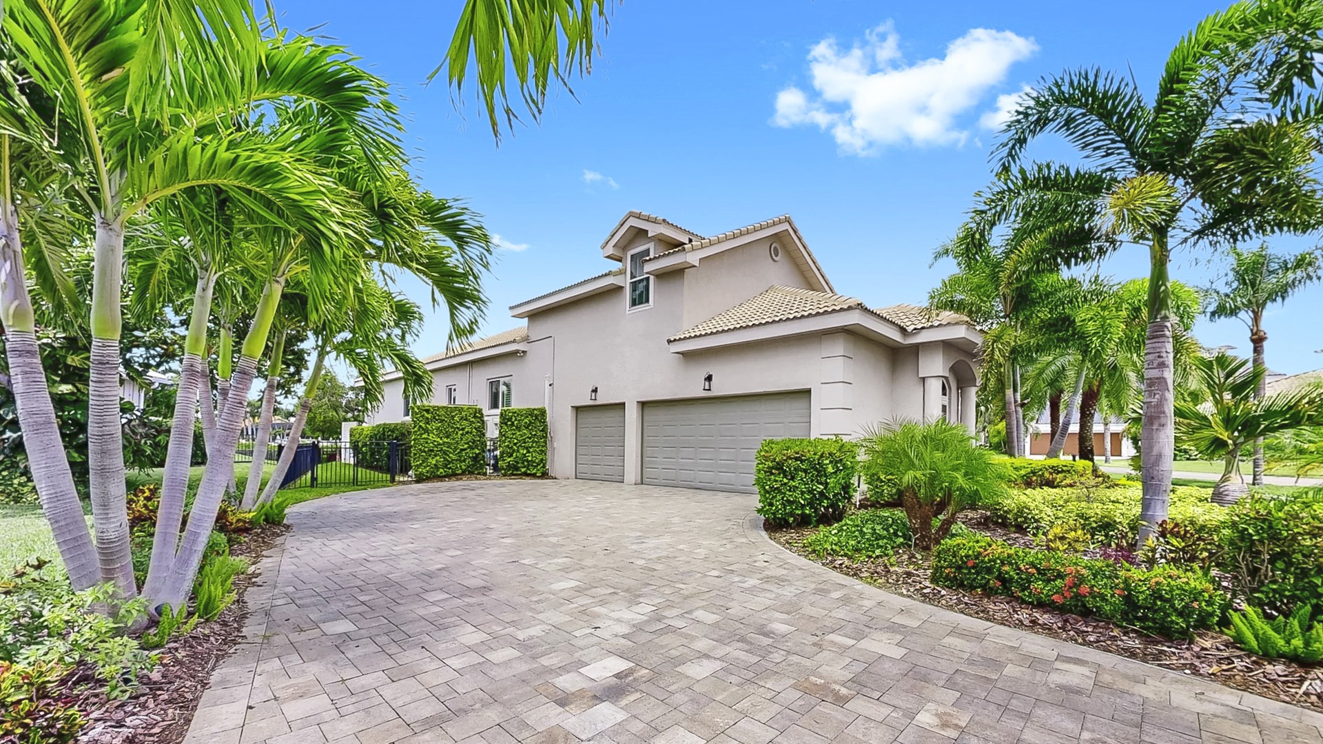 Apollo Beach, Florida, 33572, United States, 4 Bedrooms Bedrooms, ,3 BathroomsBathrooms,Residential,For Sale,1895059